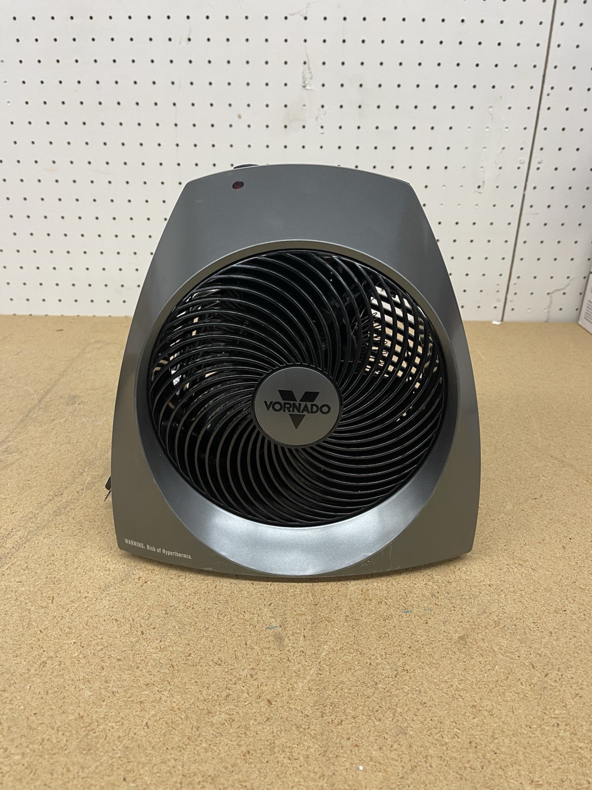 Vornado VH200 1500-Watt Electric Portable Space Heater, Whole Room Vortex Heat