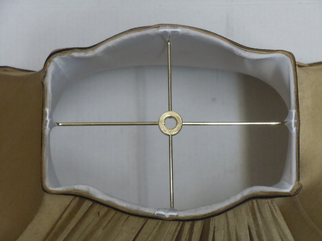 BEAUTIFUL SHANTUNG GOLD PLEATED SILK FABRIC RECTANGULAR LAMP SHADE SOME FLAWS