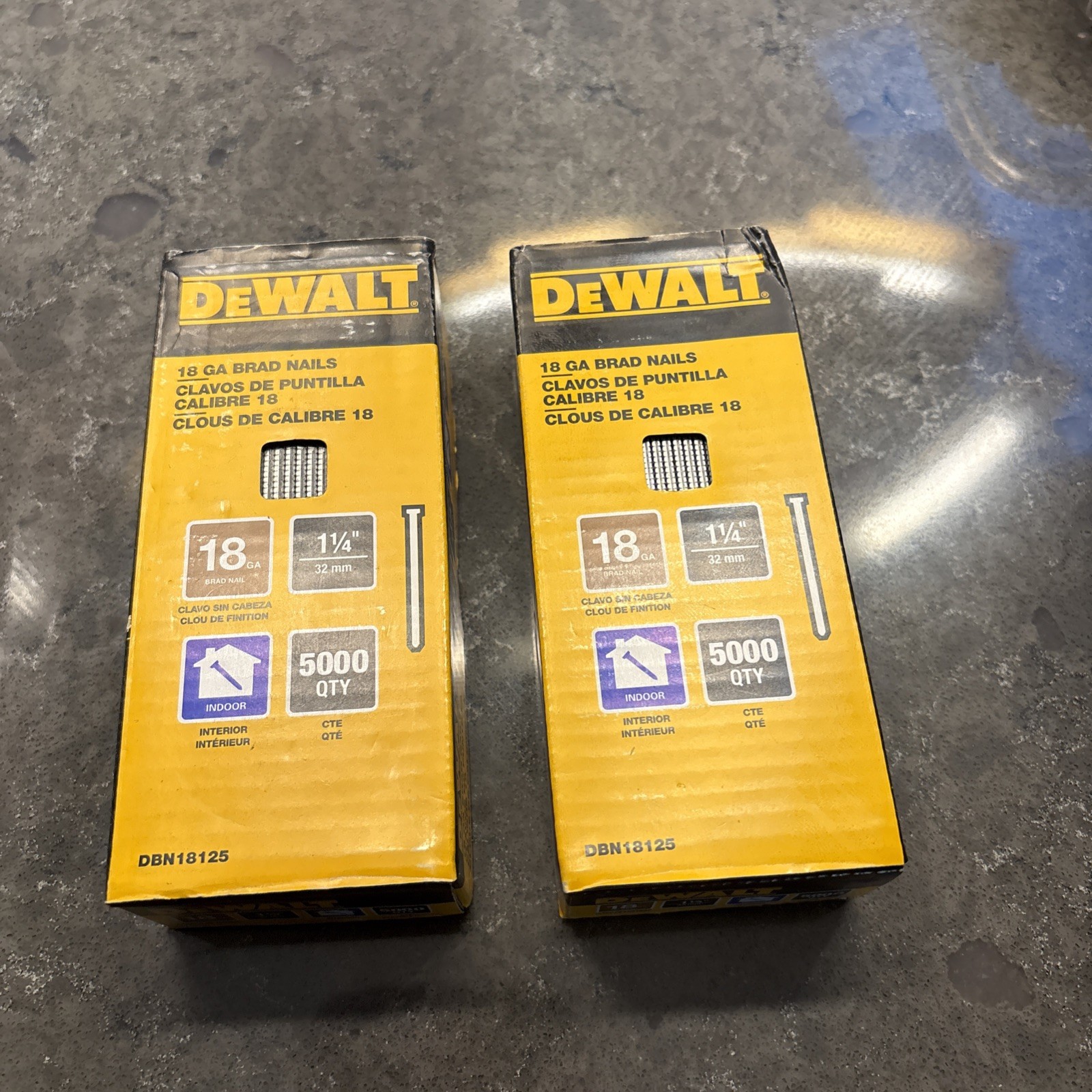 10 000 Counts Finish Gun DEWALT 18 Gauge Brad Nails 1-1/4″