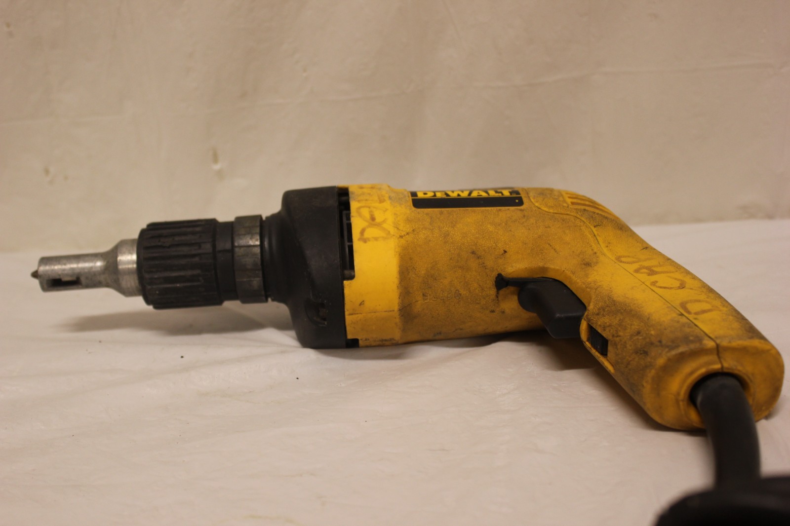 DEWALT DW250 Drywall Screwdriver Corded Electric 120V 4000 RPM Yellow/Black C2