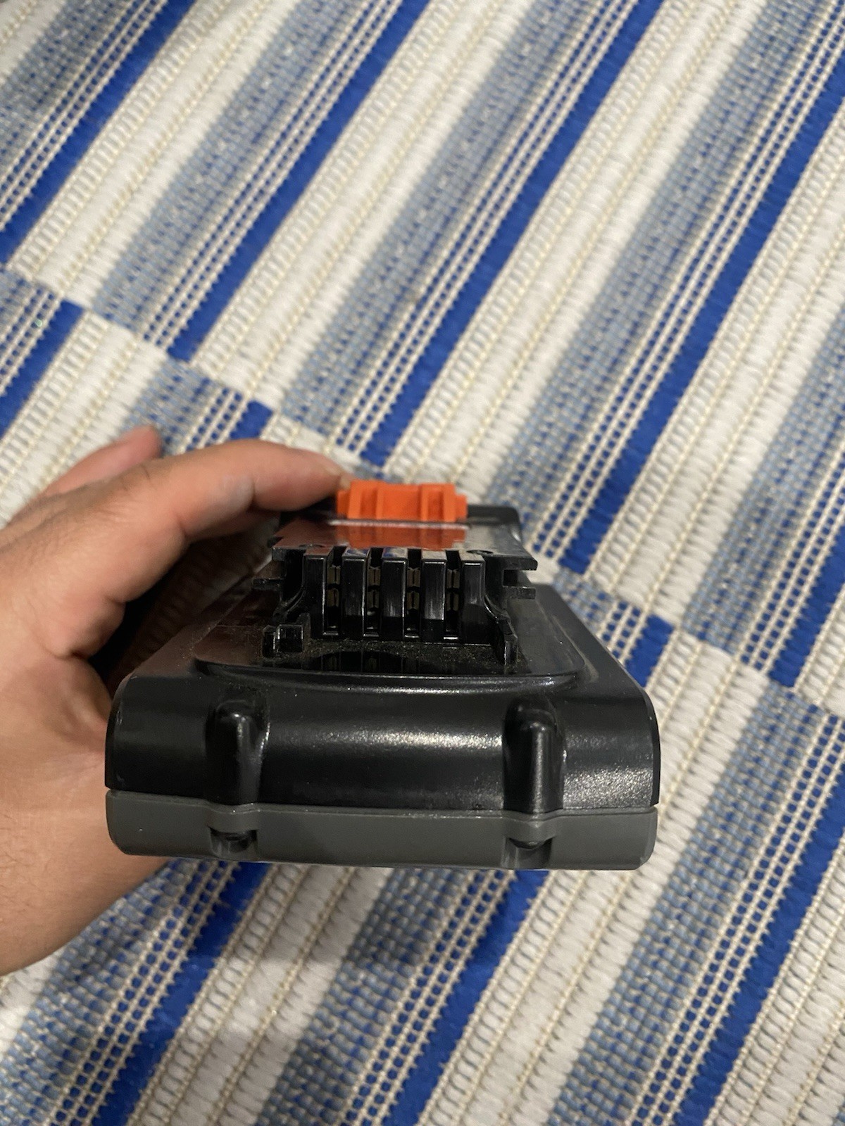 Genuine Black And Decker 20V Max Battery Pack Li-ion 2.5ah Model LBXR2520