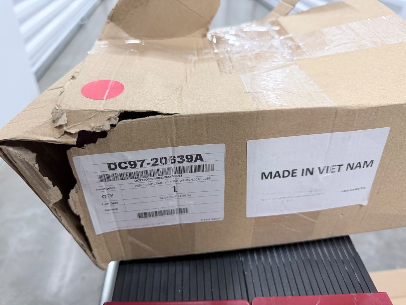 DC97-20639A NEW OEM Samsung Washer Drain and circulation pump assembley