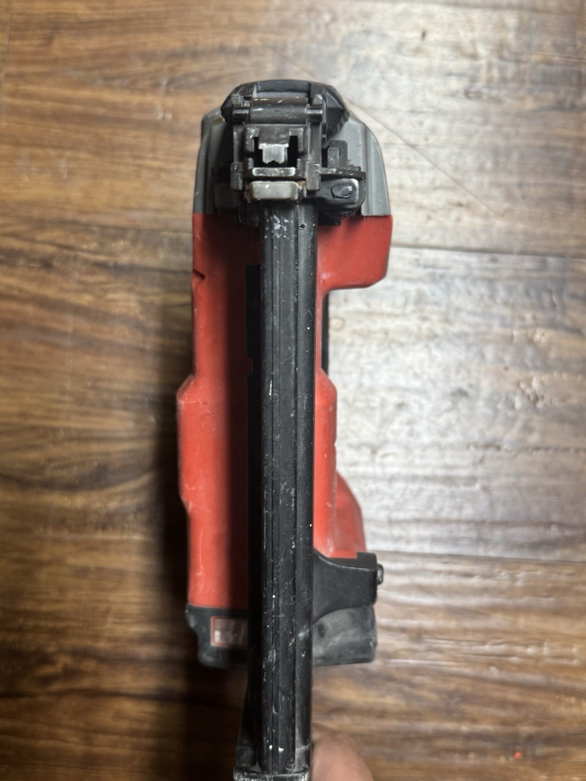 MILWAUKEE TOOLS M18 FUEL 2740-20 18 GA Brad Nailer