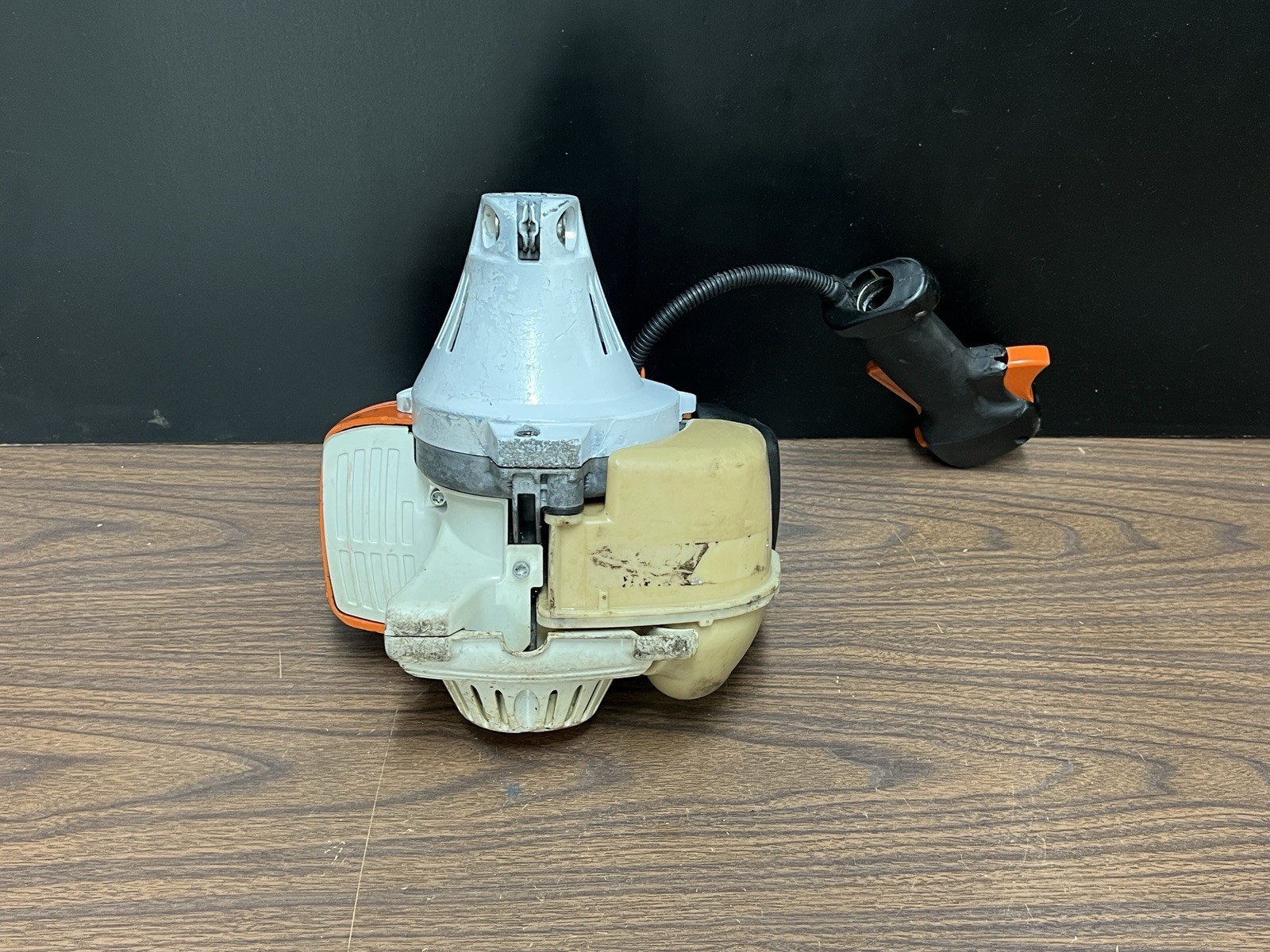 STIHL FS110R String Trimmer Engine Head 31cc Project STARTS UP RUNS Read Note 🔧