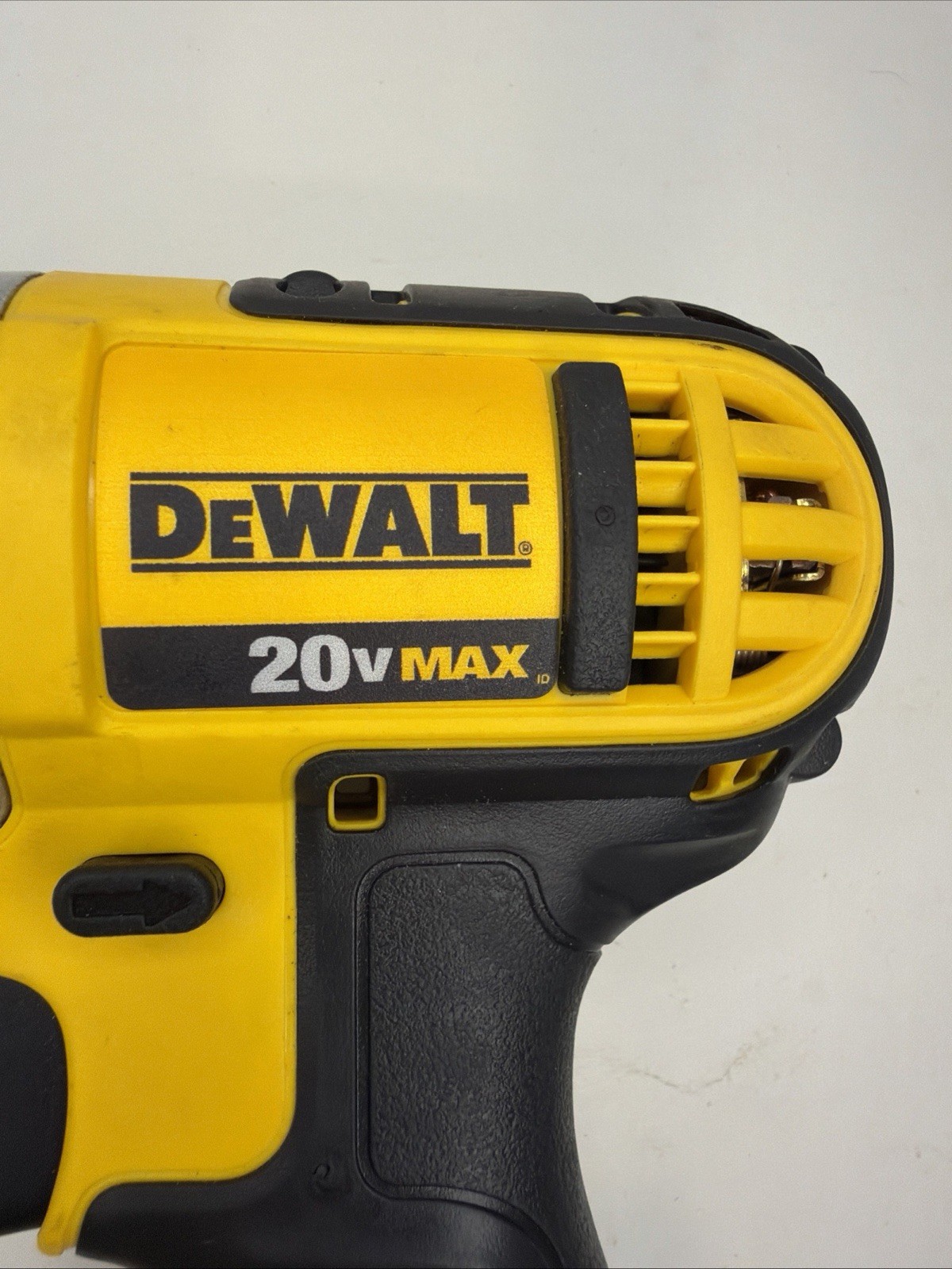 Dewalt DCF885 20V Cordless Drill 1/4″ Impact Driver MINT Tool WORKING