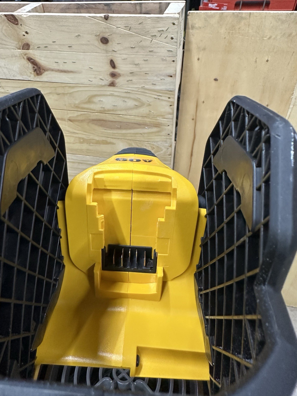 DEWALT DCBL772B 60V Cordless Axial Handheld Blower (Tool Only) Used