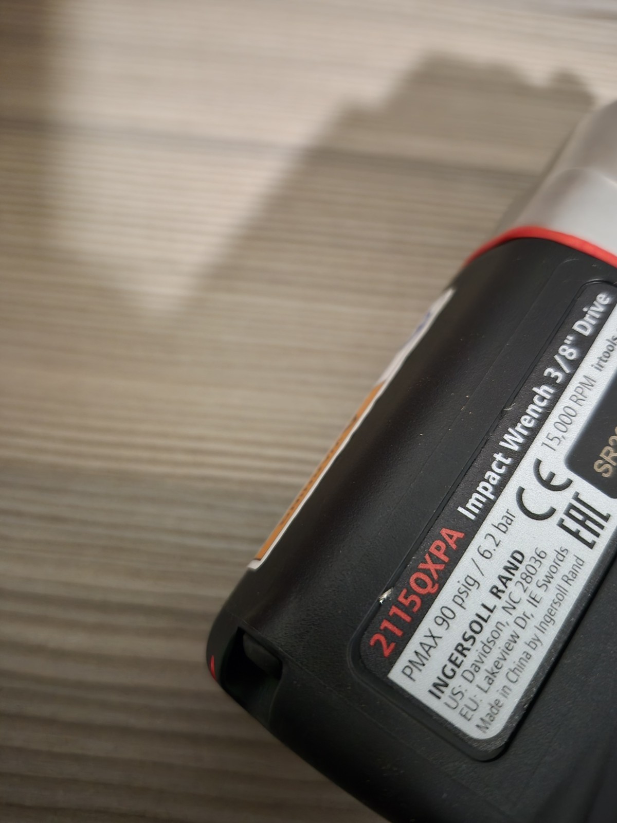 Ingersoll Rand 2115QXPA Impact Wrench/3/8″ Drive /15000 RPM / 300 Ft-Lb.Max Tor