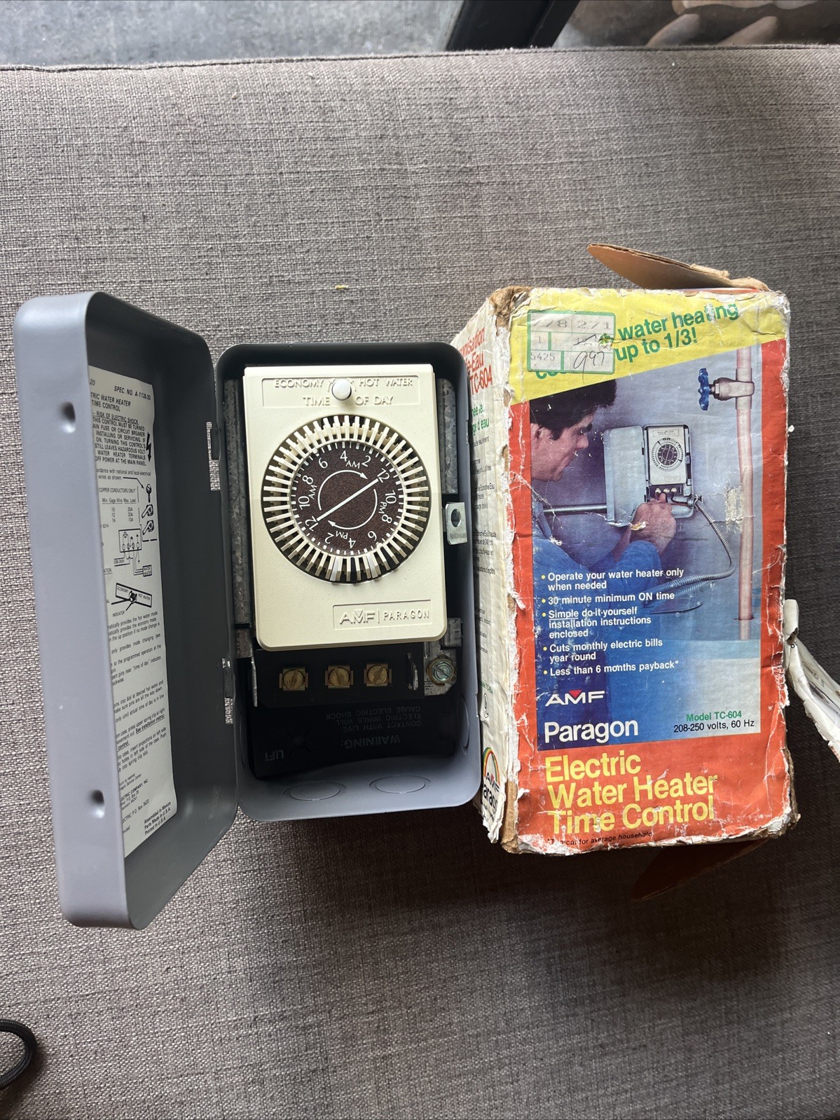 Paragon Model TC-604 24 Hour Time Controller – 208-250 volts 60 Hz 25 amps (READ
