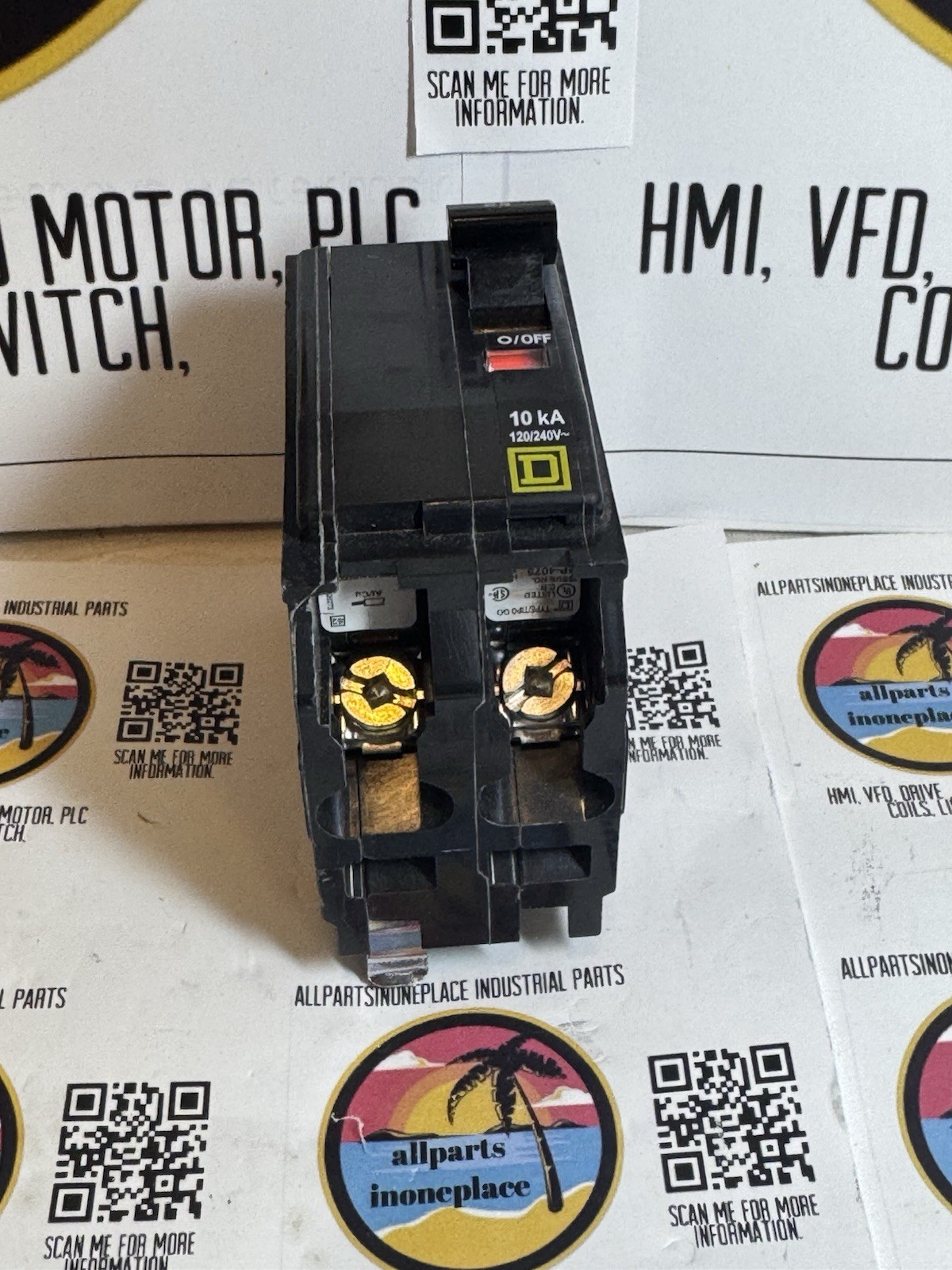 Square D 2-Pole Indoor Plug-In Circuit Breaker QO 25A 120/240V, 3.5 H x 1.48 W x