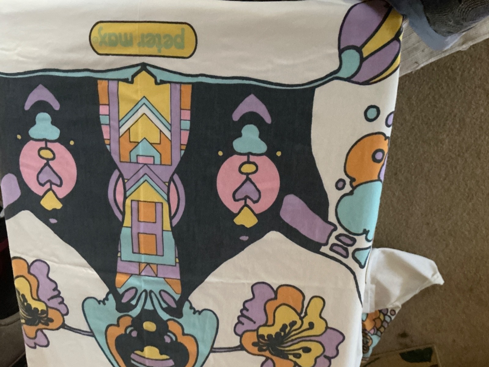 Peter Max Twin Flat Top Sheet + 2 pillow cases. Vintage. Pls read description.