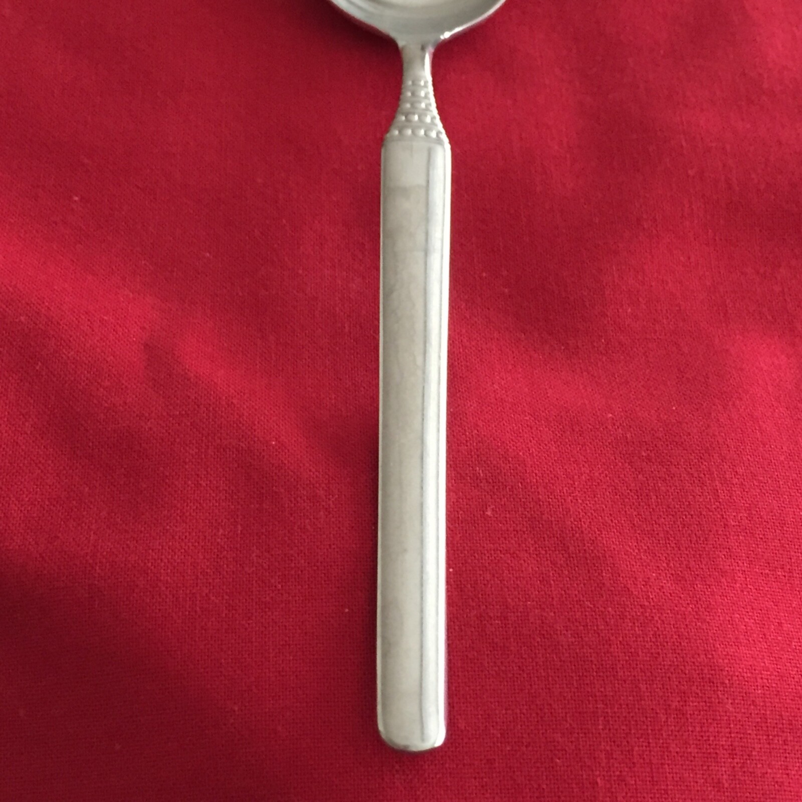 Wilkens Unknown Beaded Bands Slender Handle Soup Spoon 7 3/4″ Stainless Steel