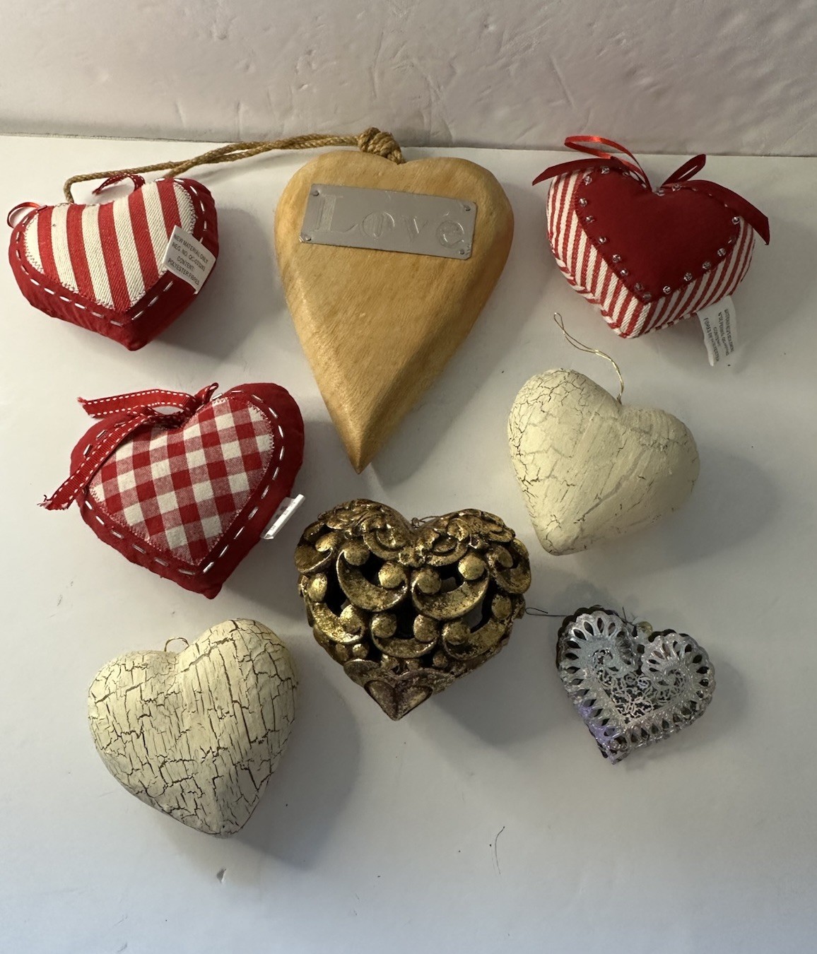 Large Hearts Valentine Decor Lot Of 8 Wood, Metal, Cloth, Paper Mache