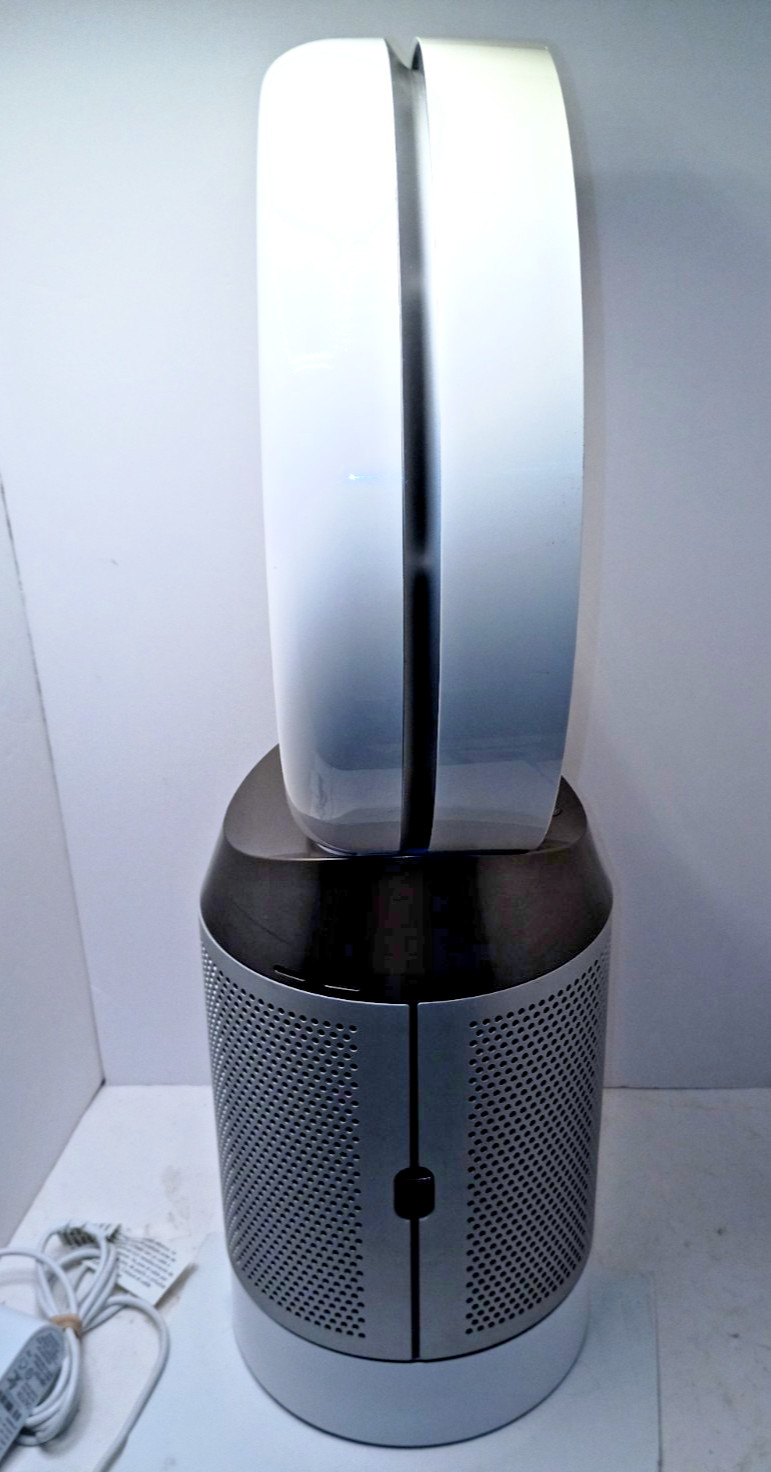 Dyson Pure Cool DP04 Air Purifying Desk Fan Bluetooth New HEPA Filter No Remote