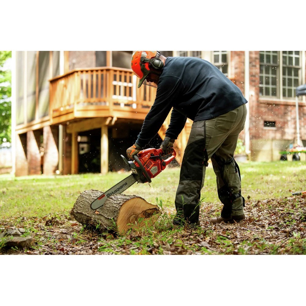 Husqvarna 970709038 3 HP 18″ 2-Cycle Gas Chainsaw New