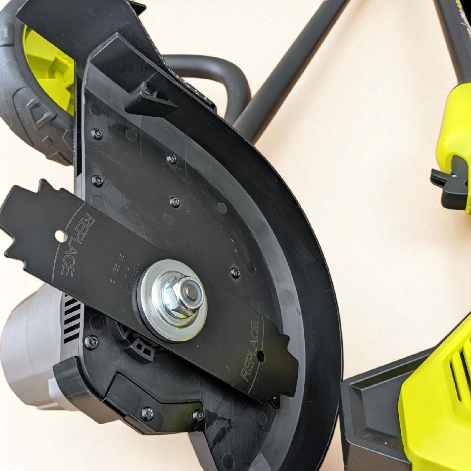 RYOBI 40V HP Brushless Cordless Stick Lawn Edger RY40160 – TOOL ONLY – OPEN BOX