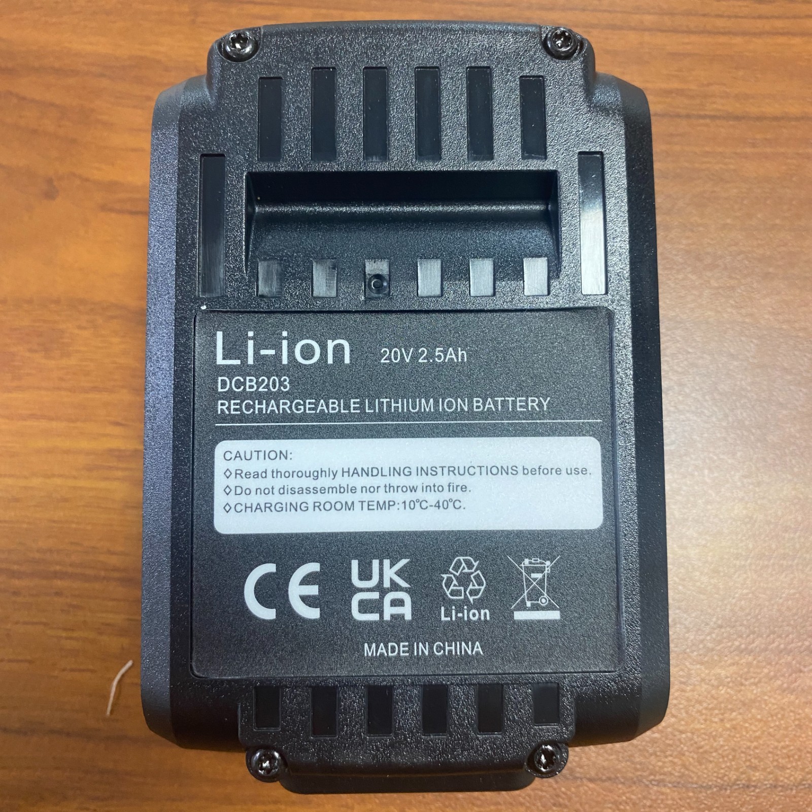 ✅ NEW 20 VOLT MAX FOR DEWALT 20V 2.5AH LITHIUM-ION COMPACT BATTERY DCB207 DCB203