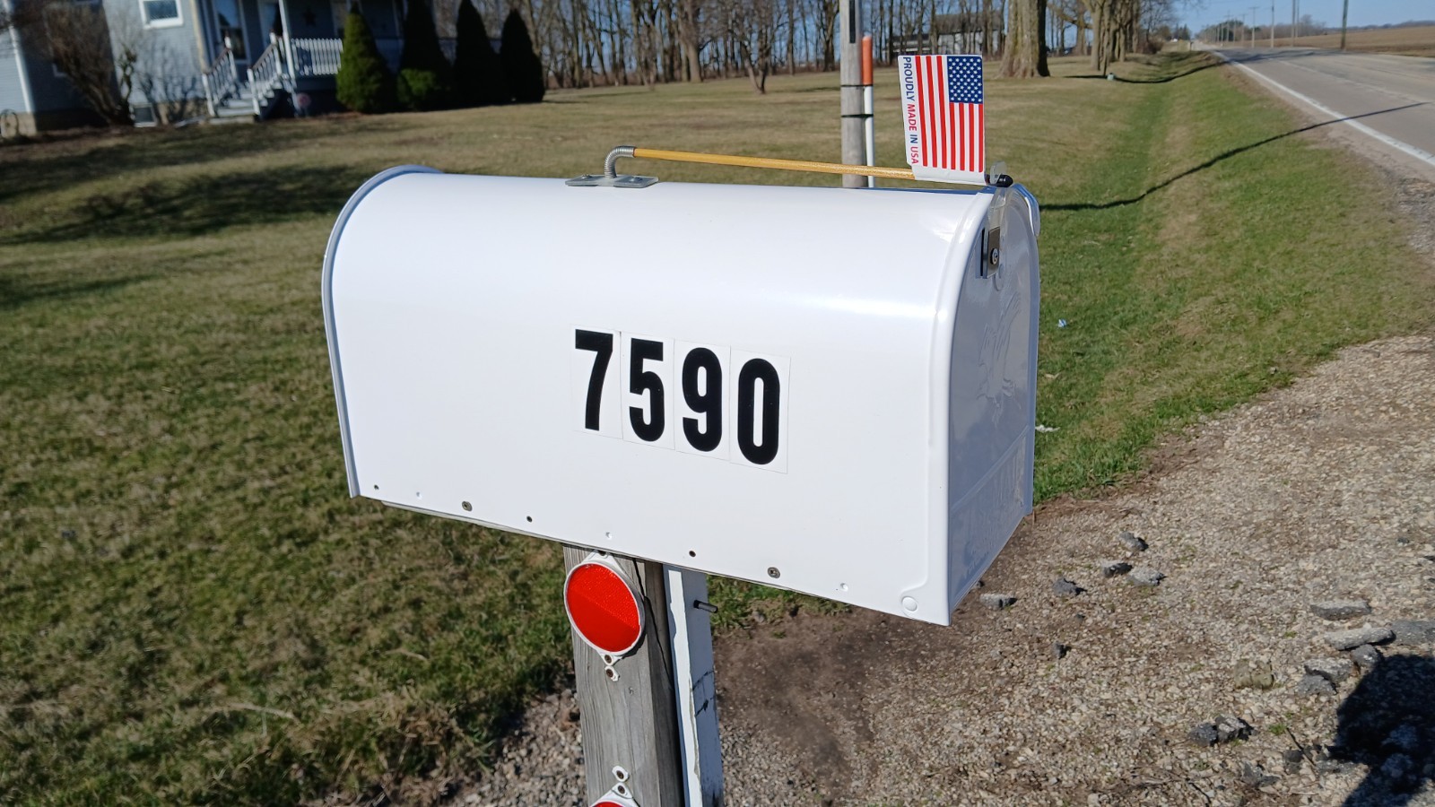 Mail’s Here!! Mailbox Flag Alert System, Easy Install, Plastic & Metal Kit
