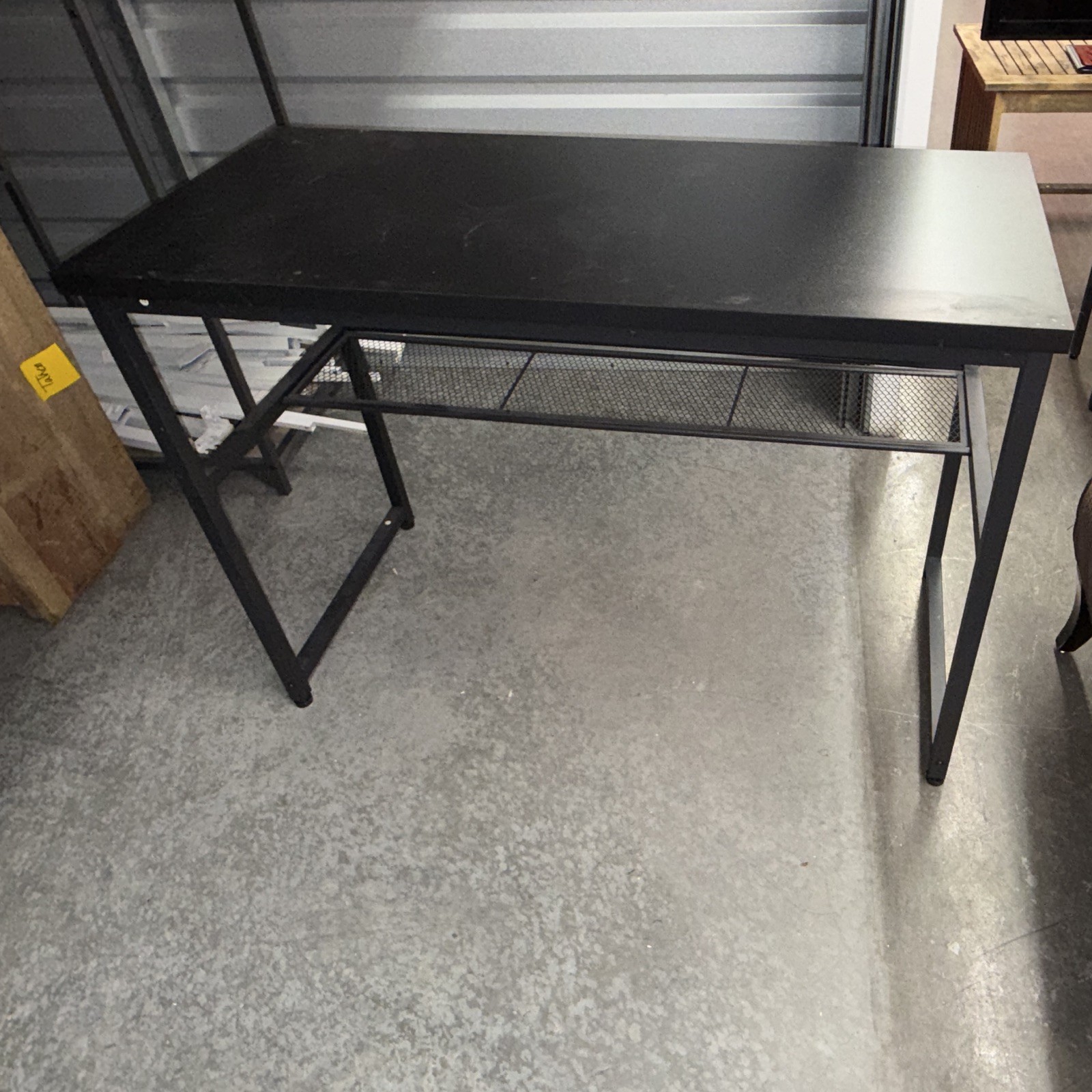 Black Metal Computer Desk, Freestanding w/ Mesh Shelf, Home Office/Study