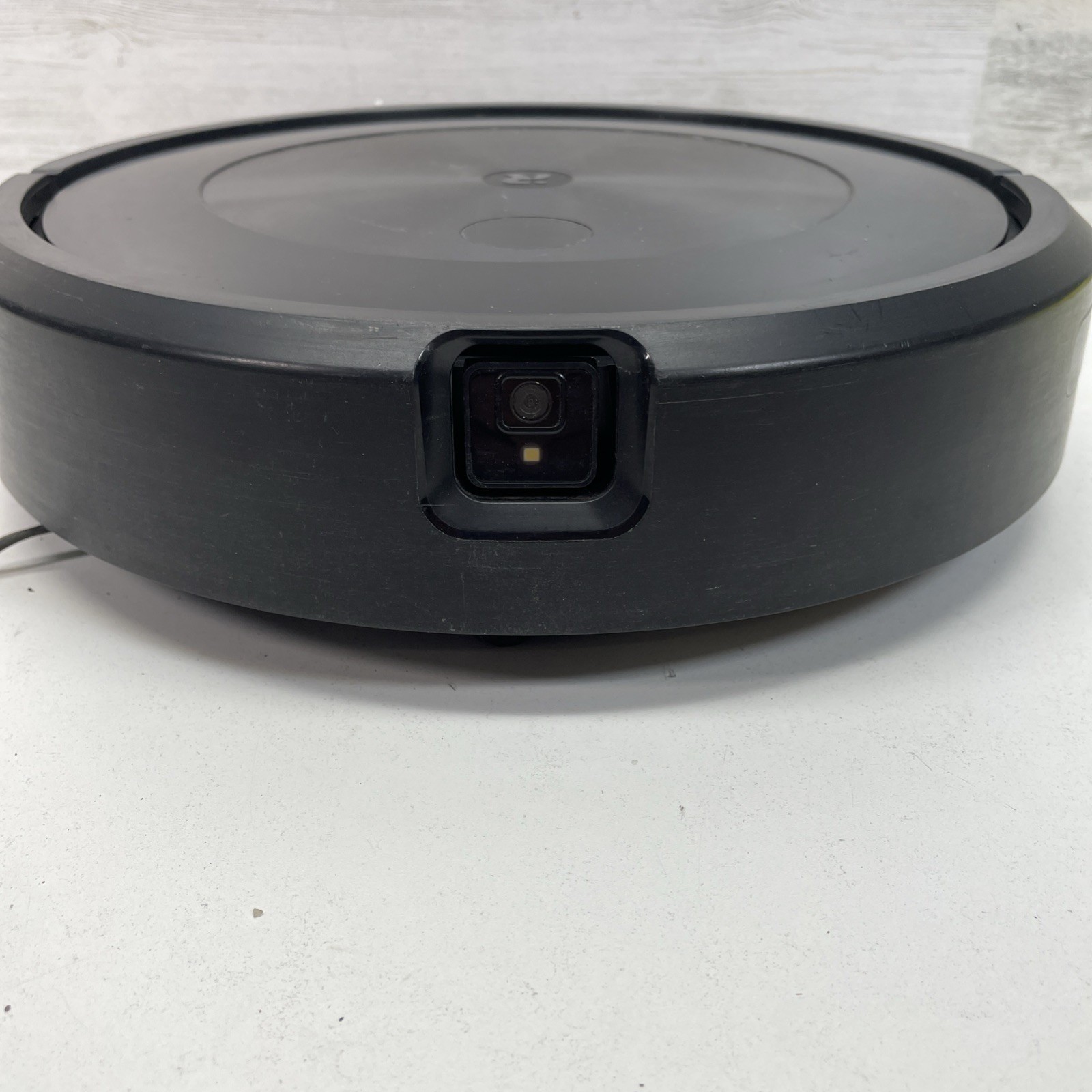 iRobot Roomba j7+ Robot Vacuum RVE-Y1 w/ Clean Base Self Empty Dock Tested