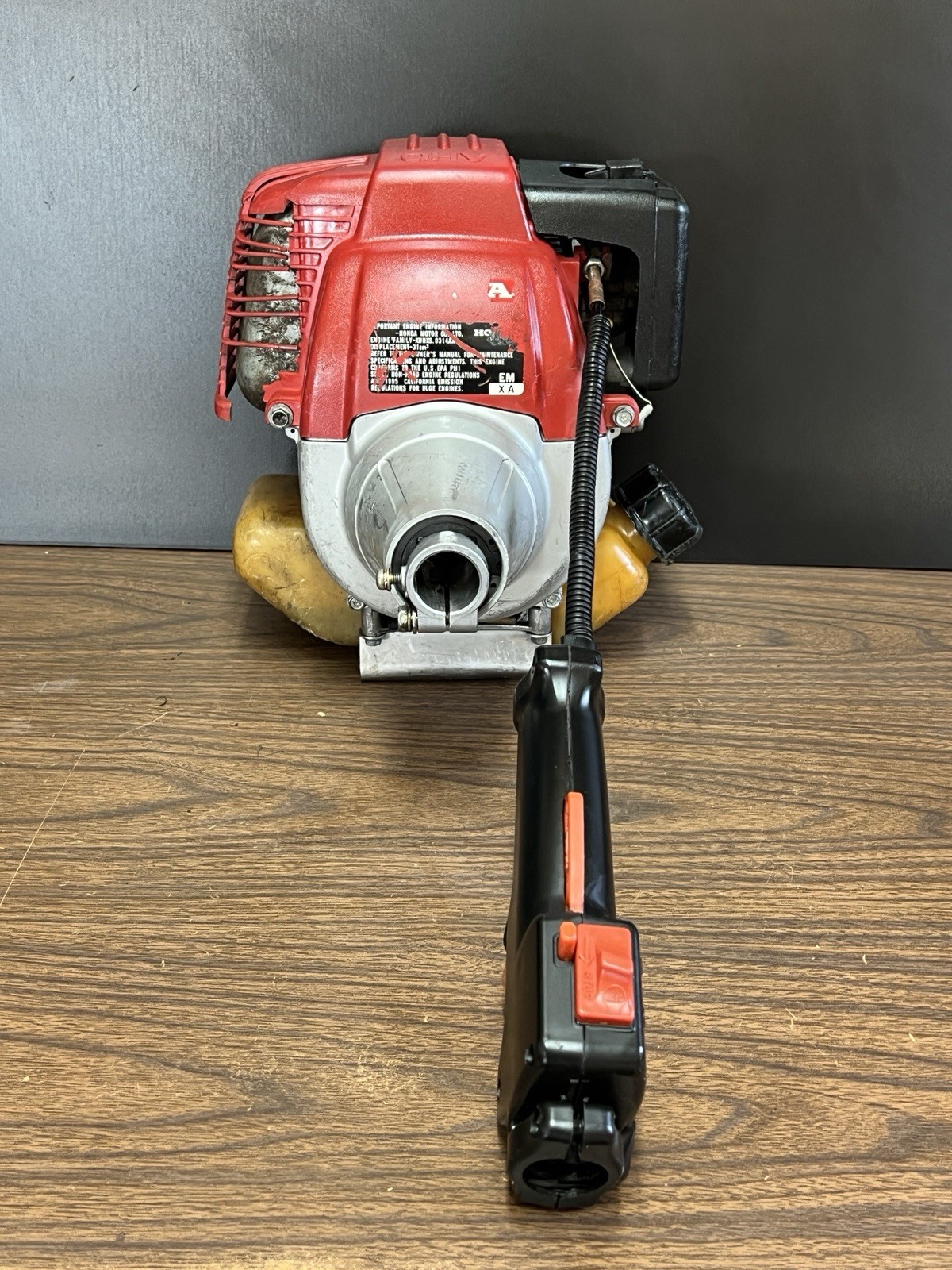 HONDA HHT-31 String Trimmer 31cc Engine Powerhead STARTS RUNS READ NOTES GX31
