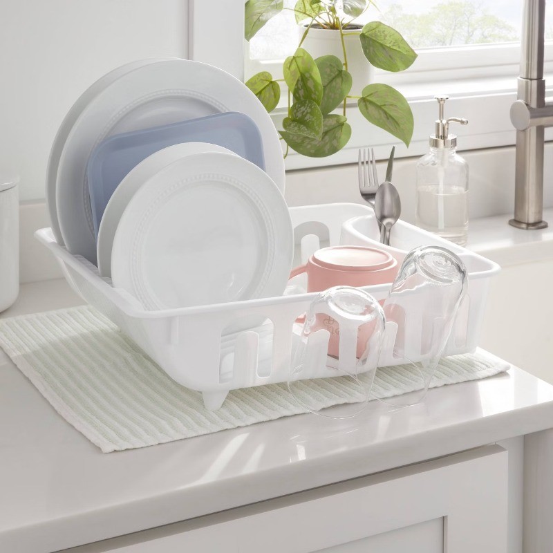 Plastic Dish Drainer: Freestanding Polypropylene Dish Drying Rack, 17.4″ Depth
