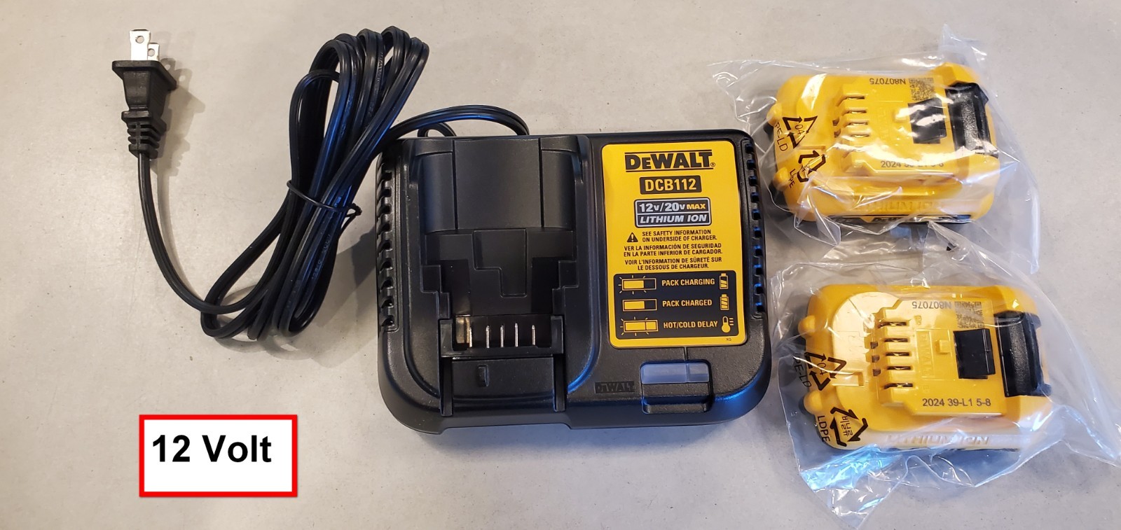 DeWALT DCB122 12V 2 Ah Li-Ion Batteries 2x & DCB112 Charger. New 2024 OEM.