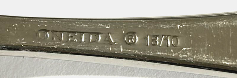 36 Pc. Oneida STAFFORD MIRROR 18/10 Stainless Vietnam