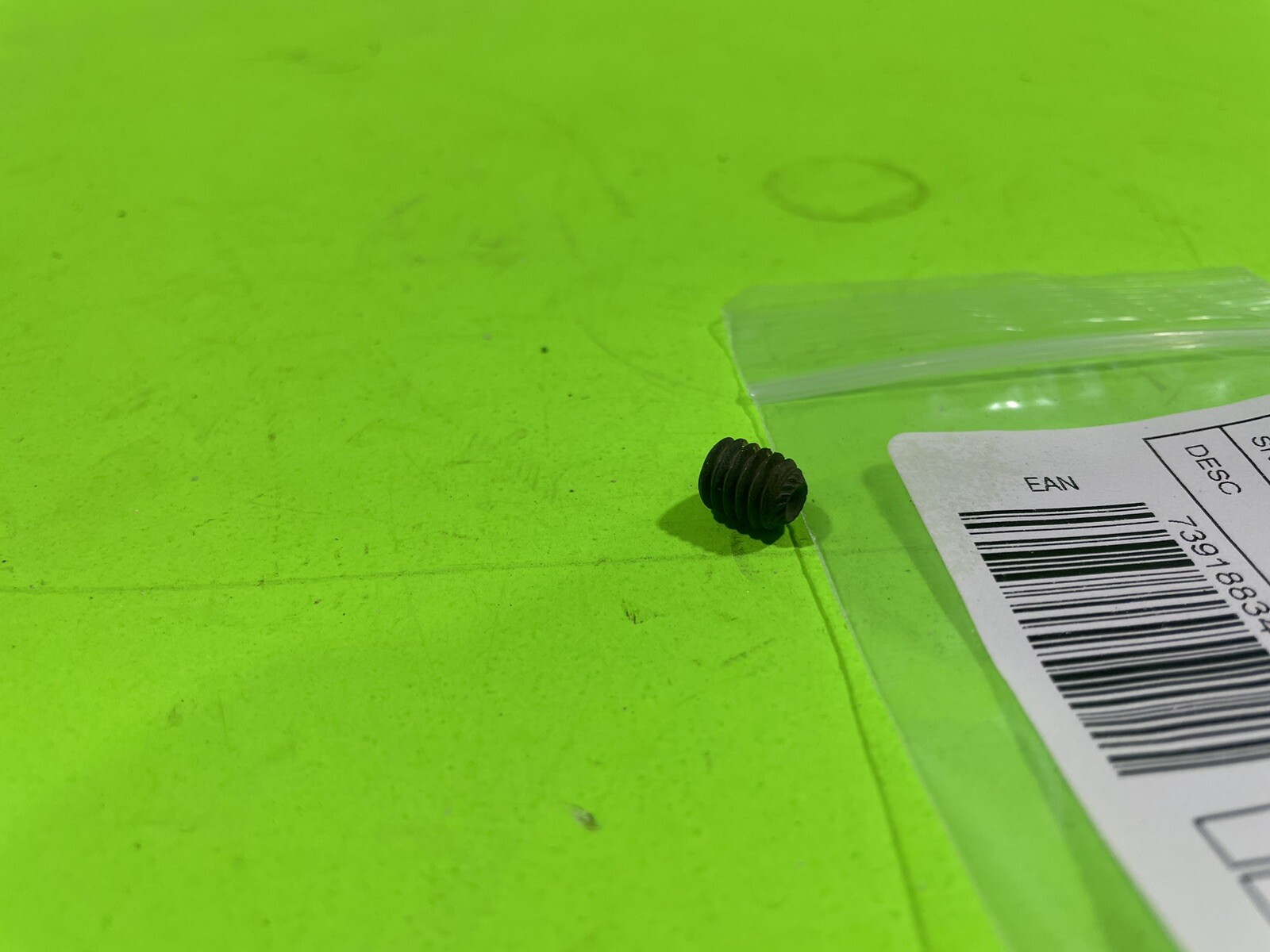 5 Pk Genuine OEM Husqvarna 539976956 Set Screw 5/16 NYLOC