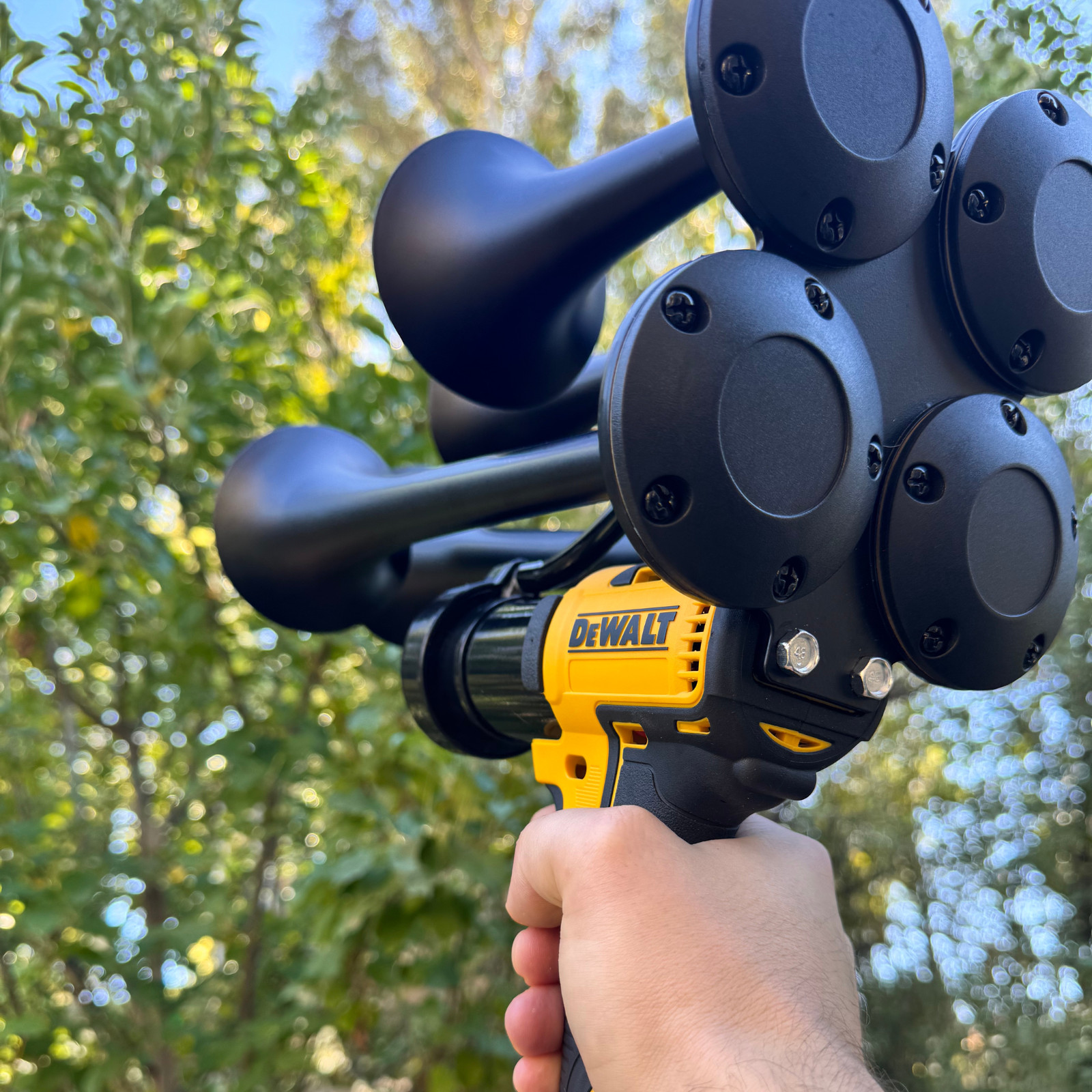 DeWalt 20V Impact Drill Train Air Horn + Remote Control | Assembled in the USA