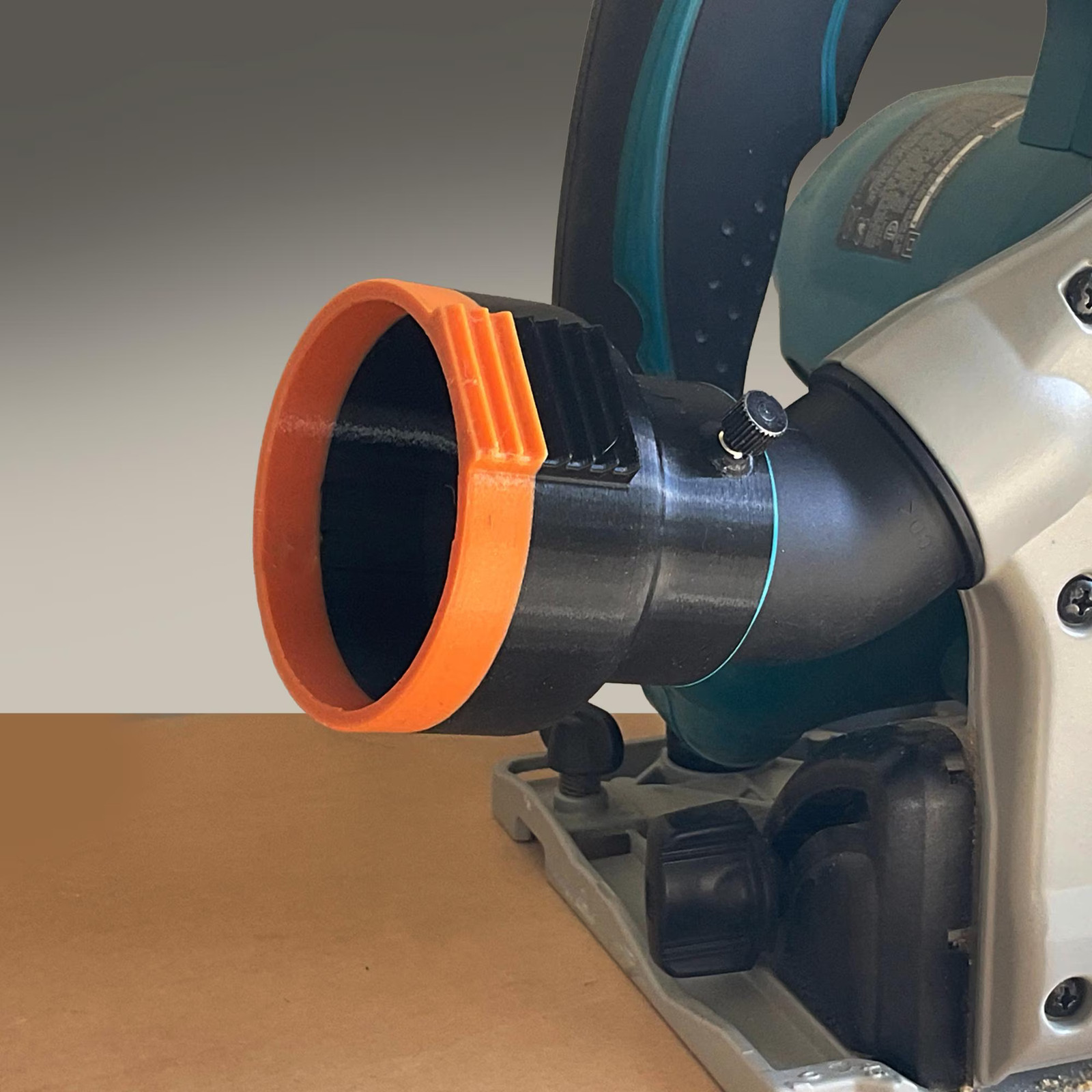 Ridgid 2.5in Shopvac Hose Adapter for Makita 6‑1/2″ Plunge Circular Saw