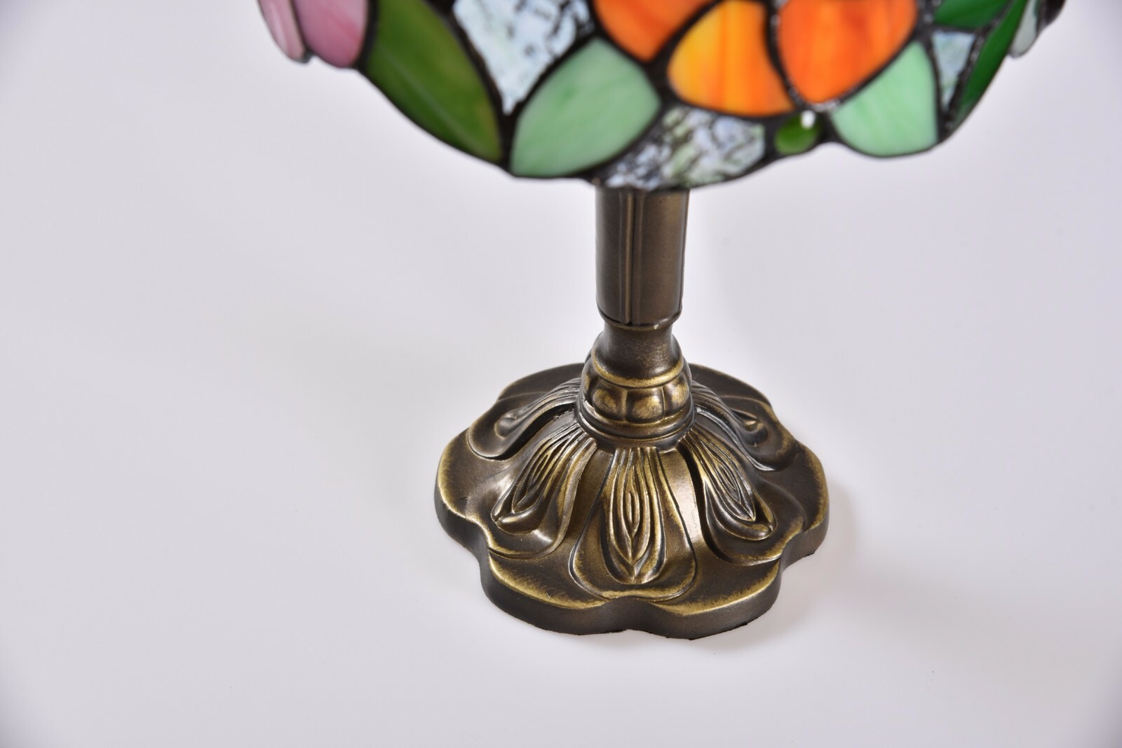 Tiffany Table Lamp Bedside Lamp Floral Stained Glass Lamp Desk Light H14″