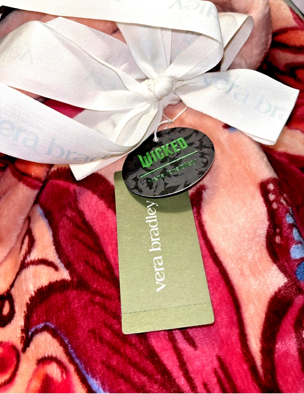 Vera Bradley Plush Wicked Throw Blanket in She’s So Good 50″ x 80″ Sealed New