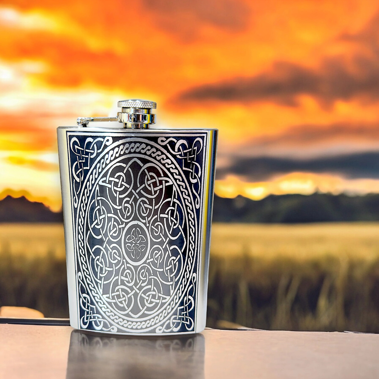 8oz Celtic Design Stainless Steel Flask