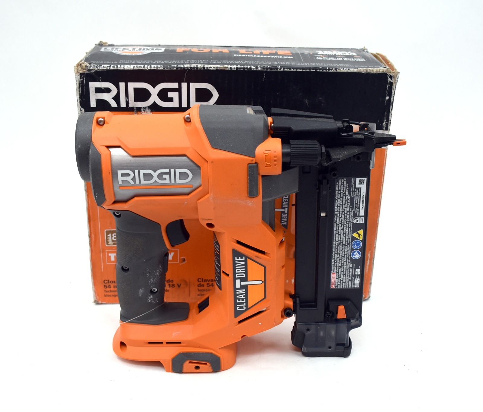 Ridged R0981B 18v Brushless 2- 1/8″ 18-Gauge Brad Nailer – Tool Only