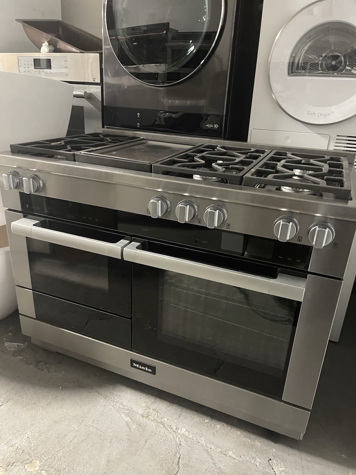 Miele HR1956- 3LP DFGD Series 48″ Smart Freestanding Dual Fuel Range