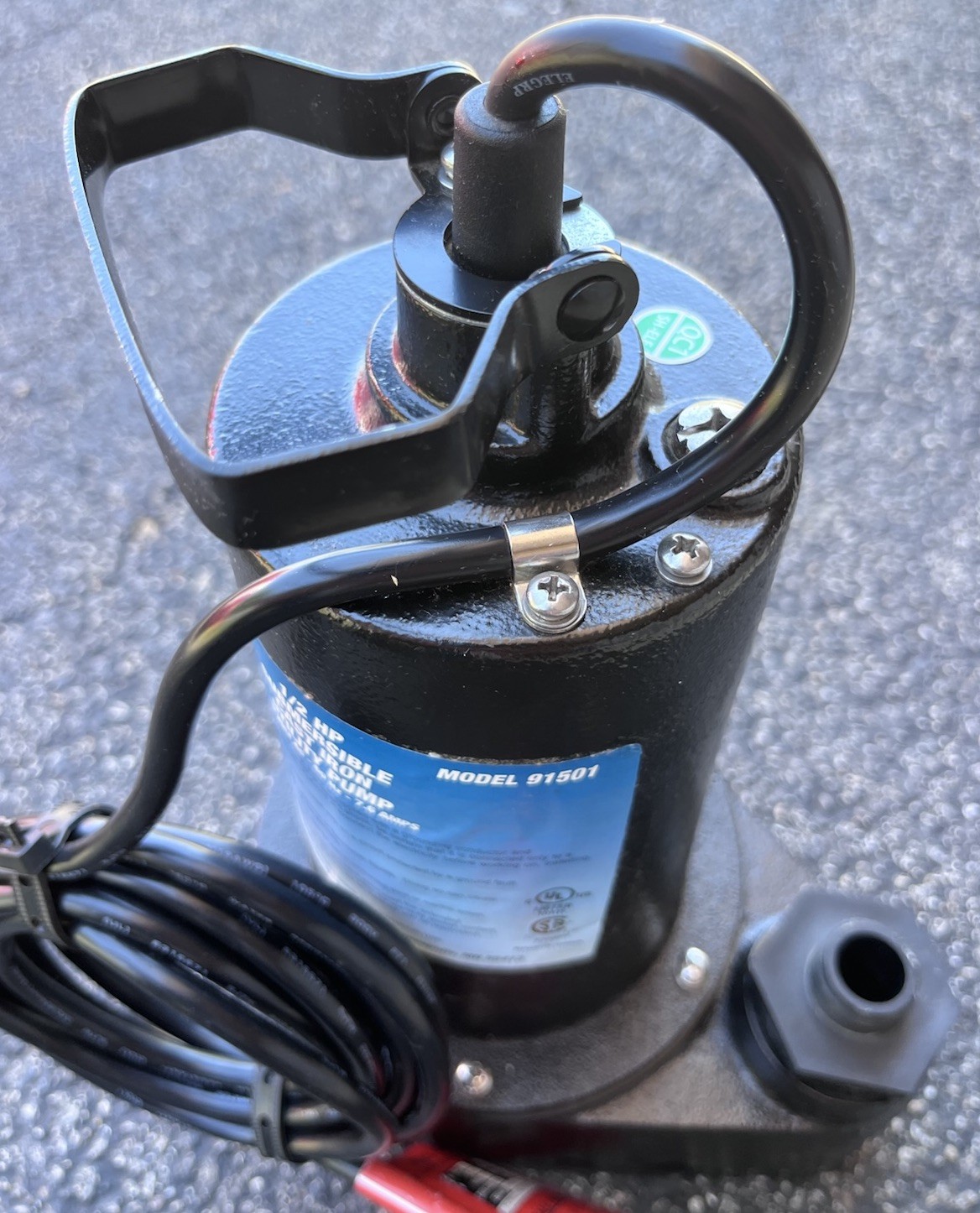 Superior 1/2 HP Submersible Cast Iron Utility Pump 91501 with FREE SHIPPING!