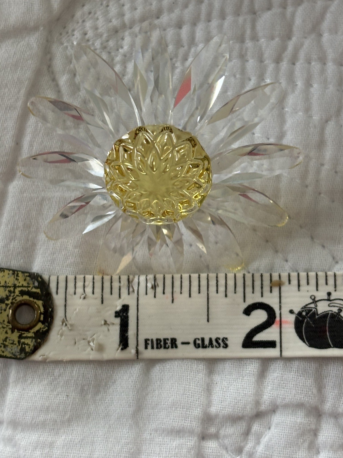 Swarovski Figurine Flower – Marguerite. Yellow 5cm. Original packaging.