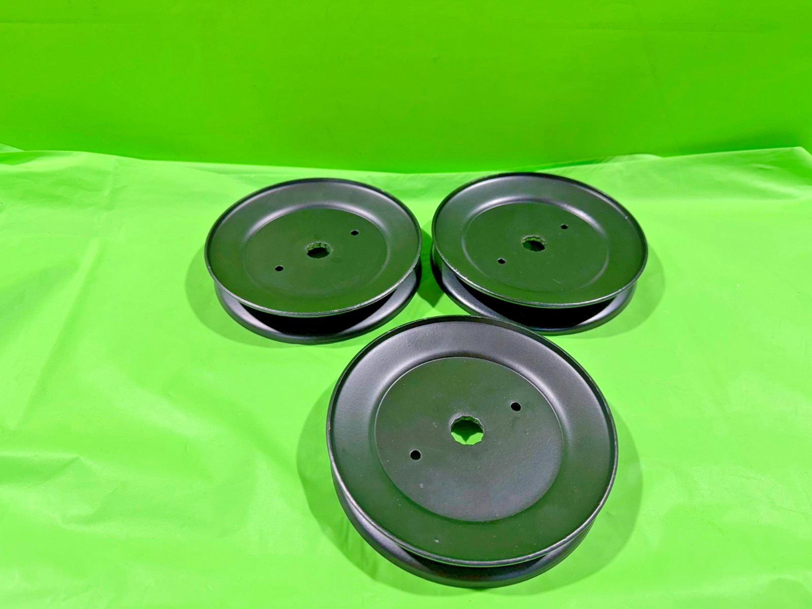 New 3pk For Husqvarna Z254i Deck Spindle Pulleys 532173436 532153535