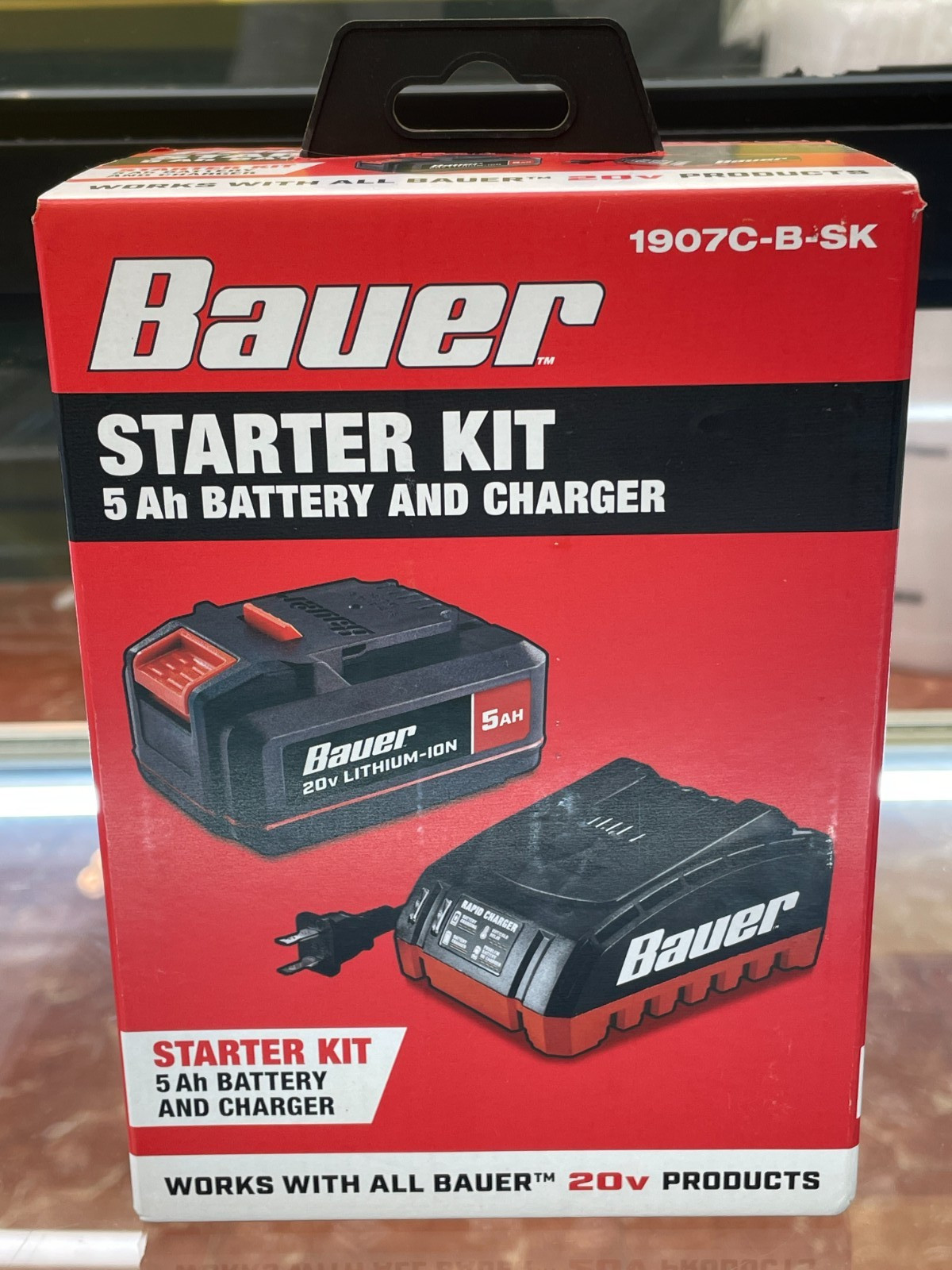 BAUER (1907C-B-SK) 20V 5Ah Lithium-Ion Battery and Charger Starter Kit New
