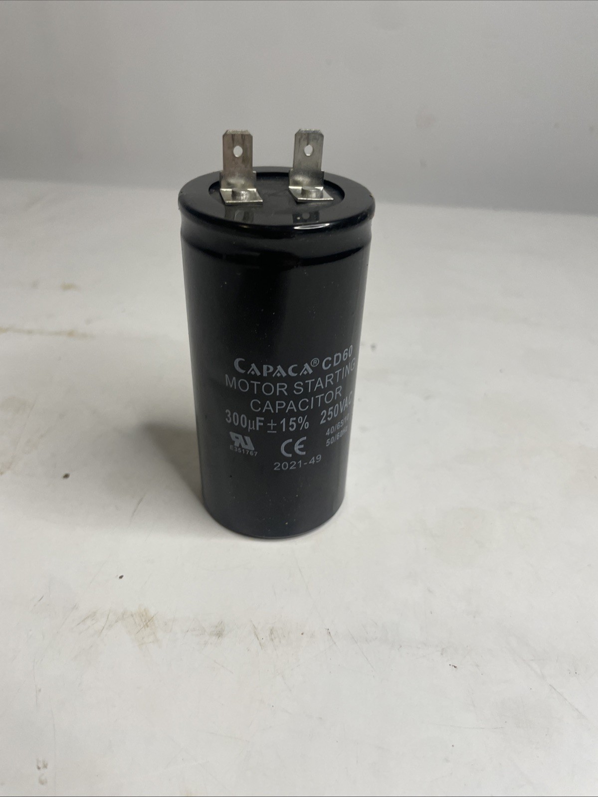 Ryobi RY142300 2300psi Part Motor Starting Capacitor CAPACA CD60 300uF