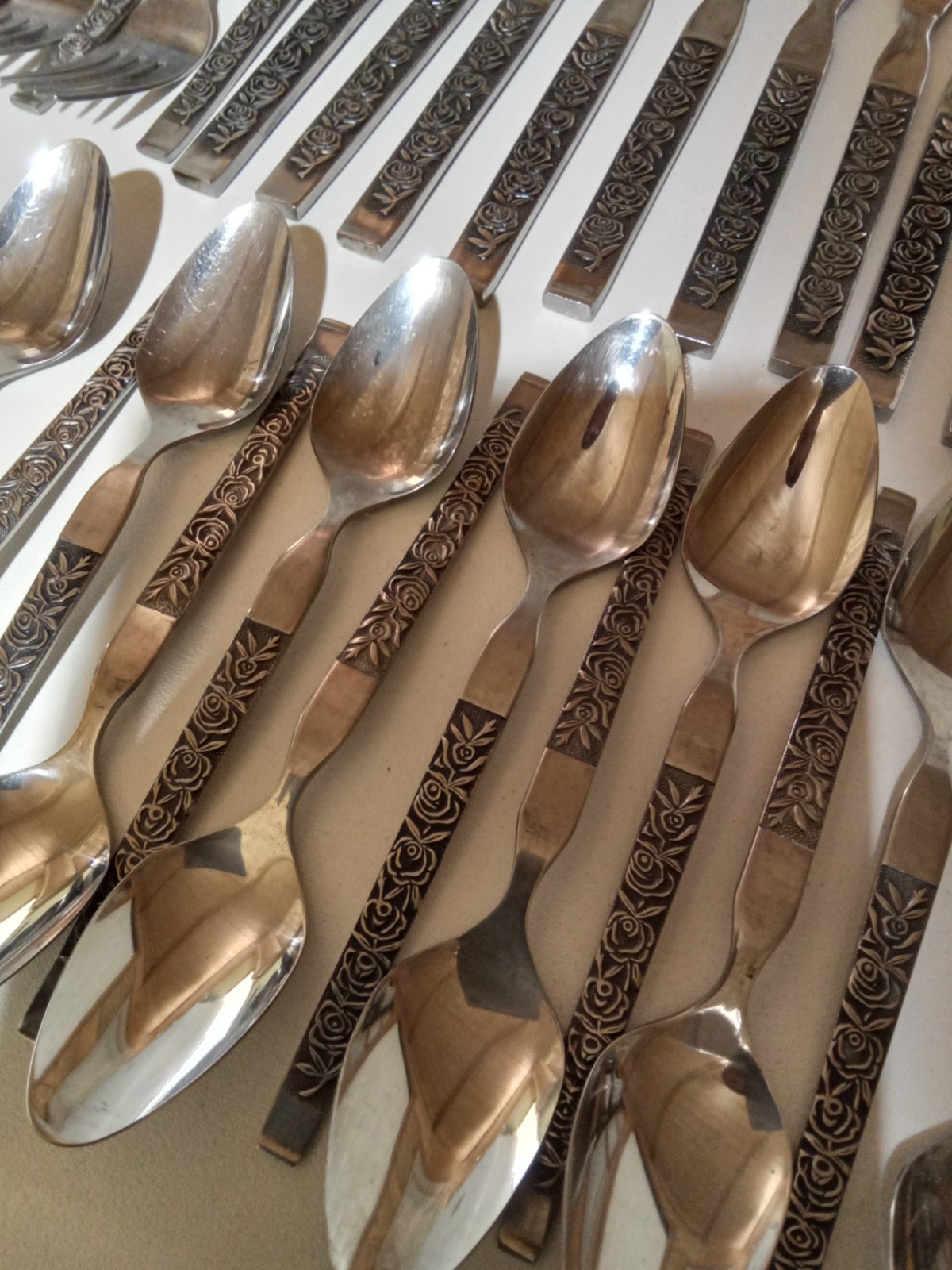 63pc Lifetime LCU 28 Roses Stainless Steel Flatware Set MCM