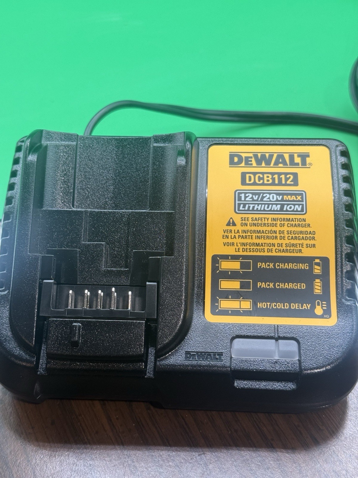 Genuine Dewalt DCB112 12V-20V Li-Ion Battery Charger DCB101 DCB105 DCB107 DCB115