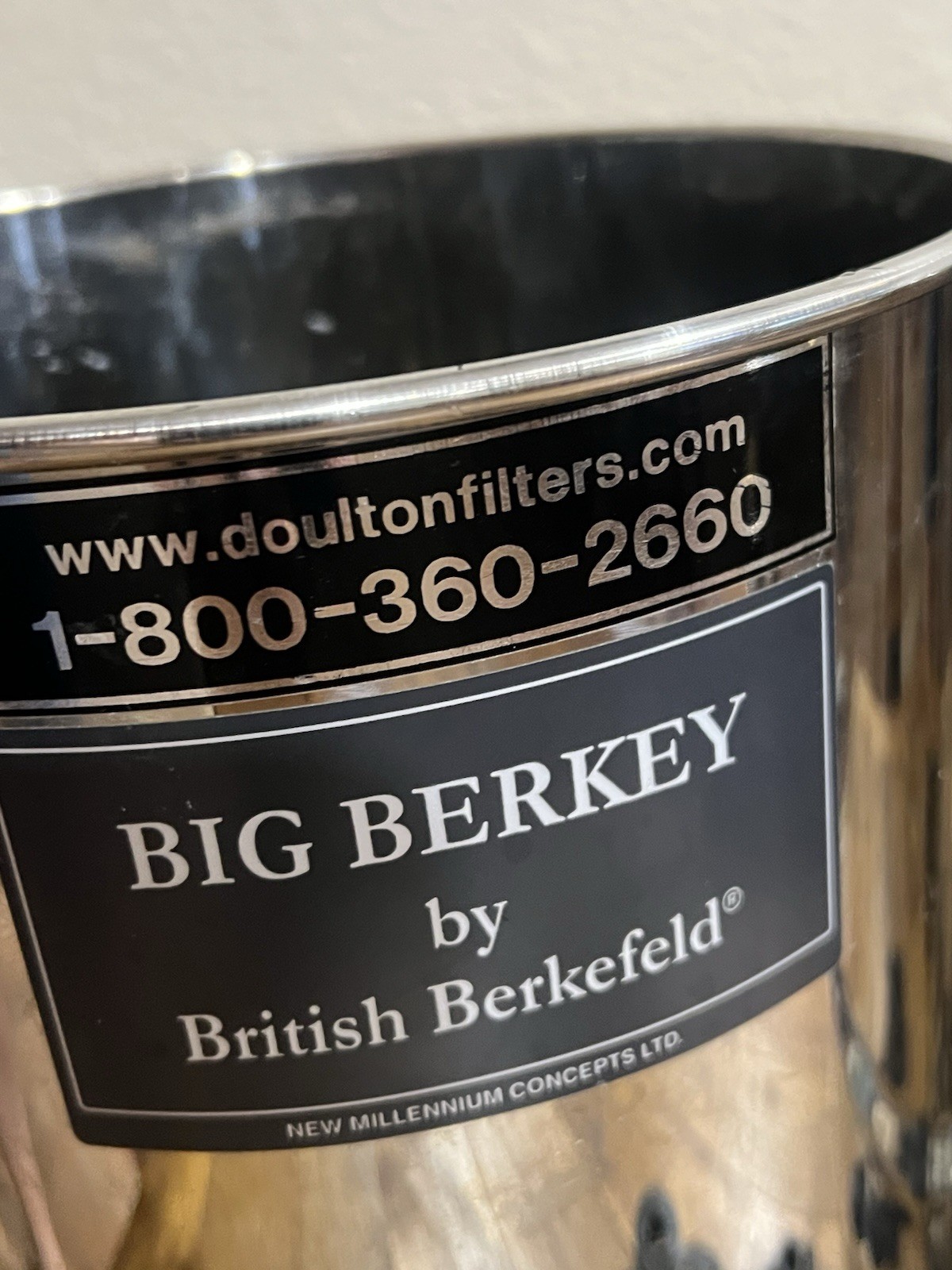 Big Berkey Water Filter System 2.25 Gallon Stainless Steel NO LID