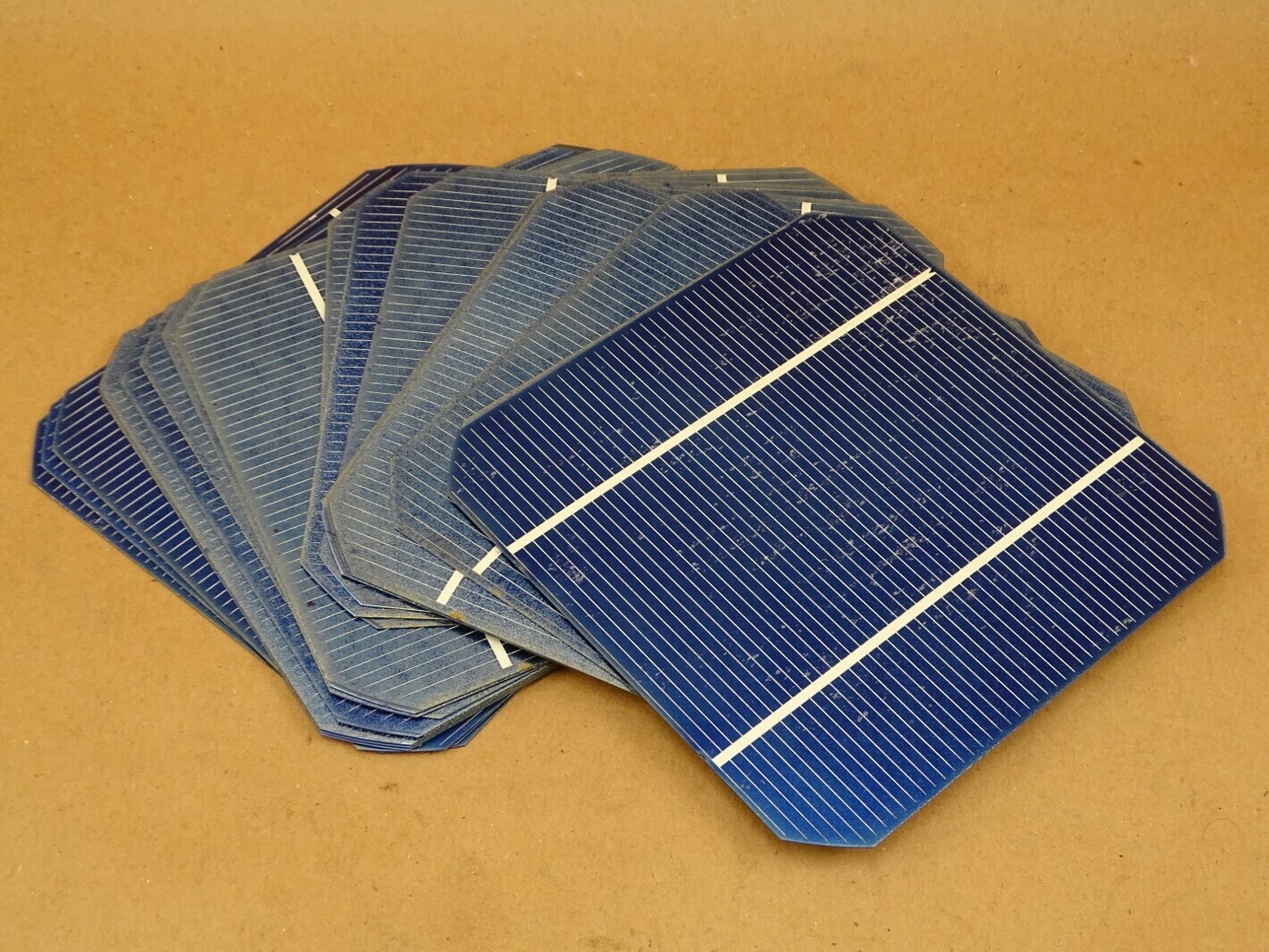 Monocrystalline 6×6″ DIY Project Solar Cells (20 pcs) , X12D024