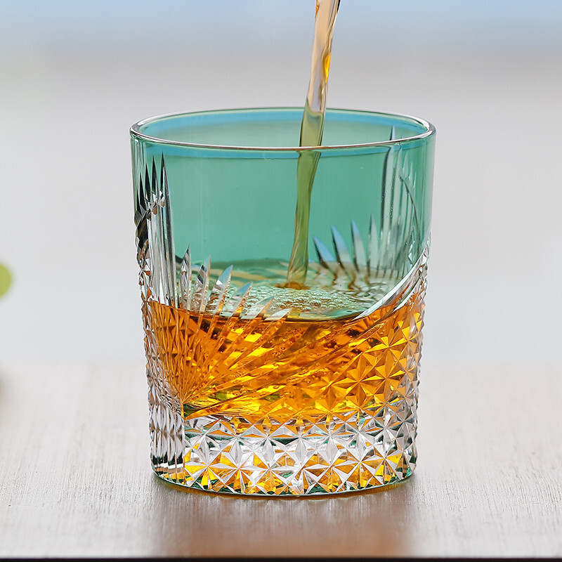 Handmade Classic Edo Kiriko Glass Shiny Crystal Whiskey Juice Tumbler Green