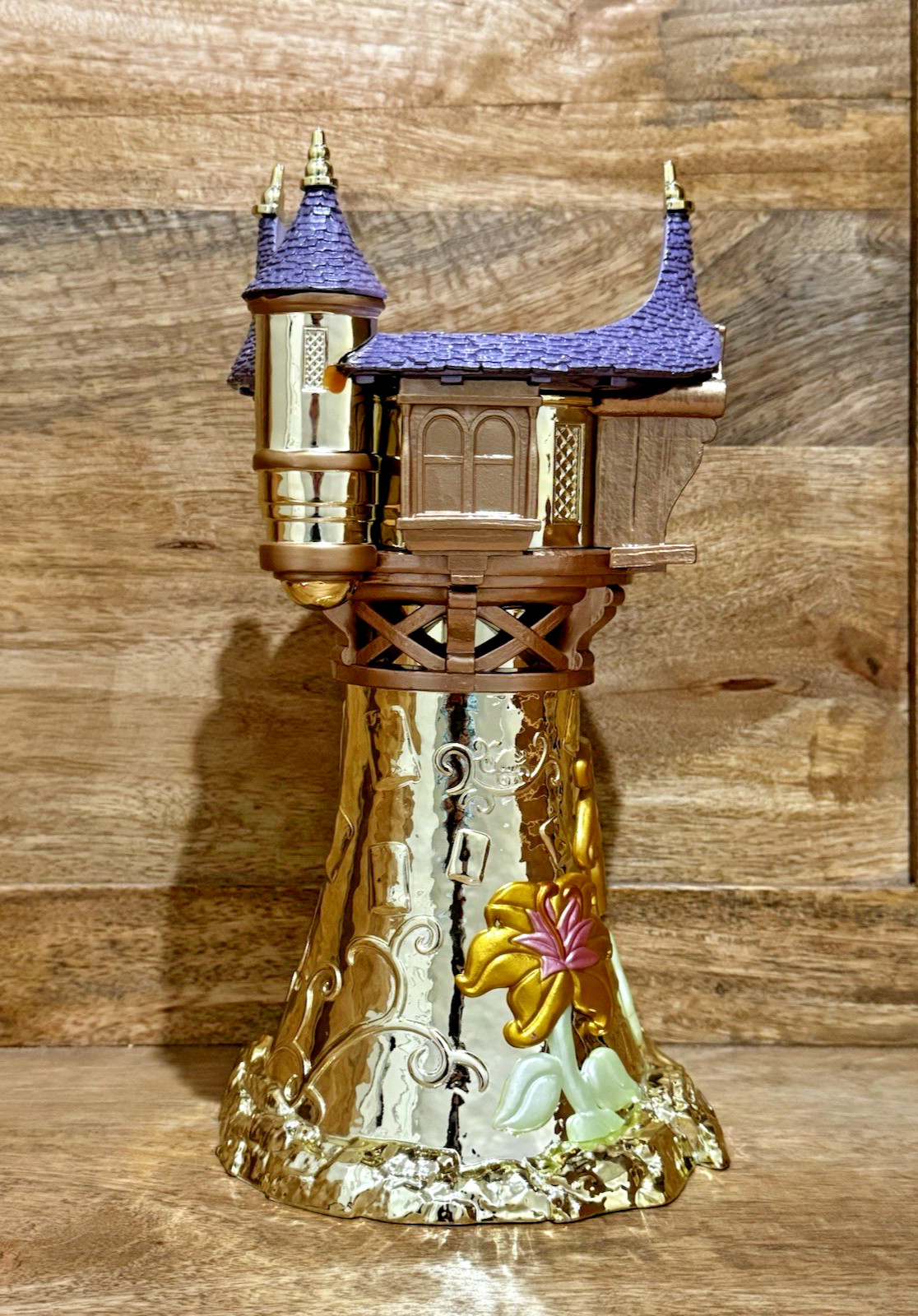 Bath & Body Works Disney Princess Rapunzel Tower 3 Wick Candle Holder ~ NIB