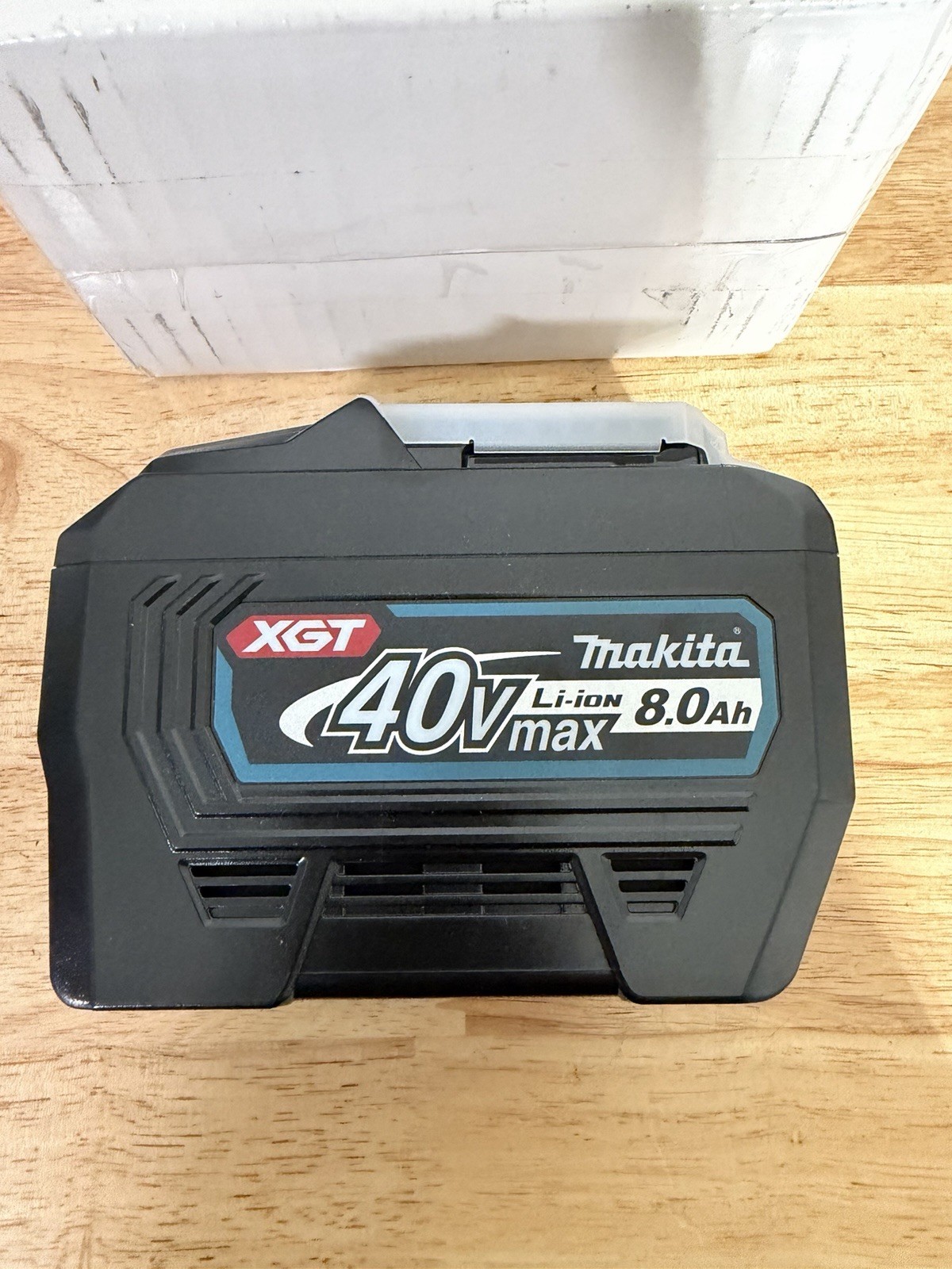 Makita XGT 40v Max 8.0 Ah Battery BL4080F