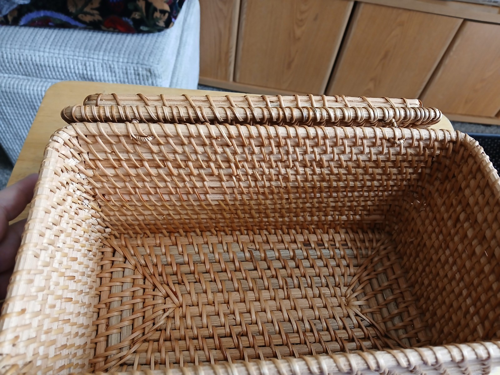 RATTAN 10″ LONG X 5.5″ DEEP X 5.5″ TALL RECTANGULAR STORAGE CONTAINER