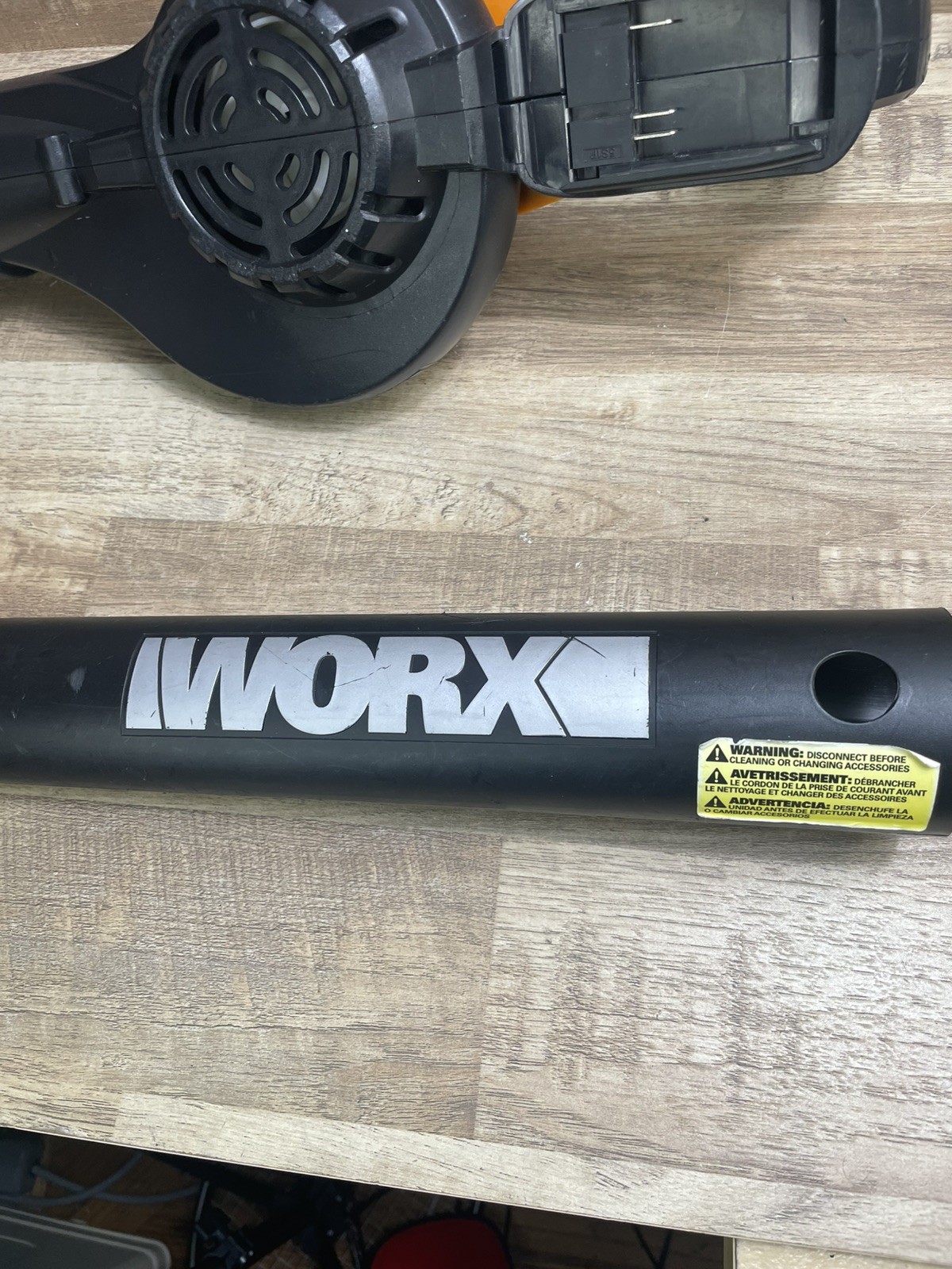 WORX Cordless Leaf Blower, Electric Blowers for Lawn Care with 120 MPH & 3.5 LBS