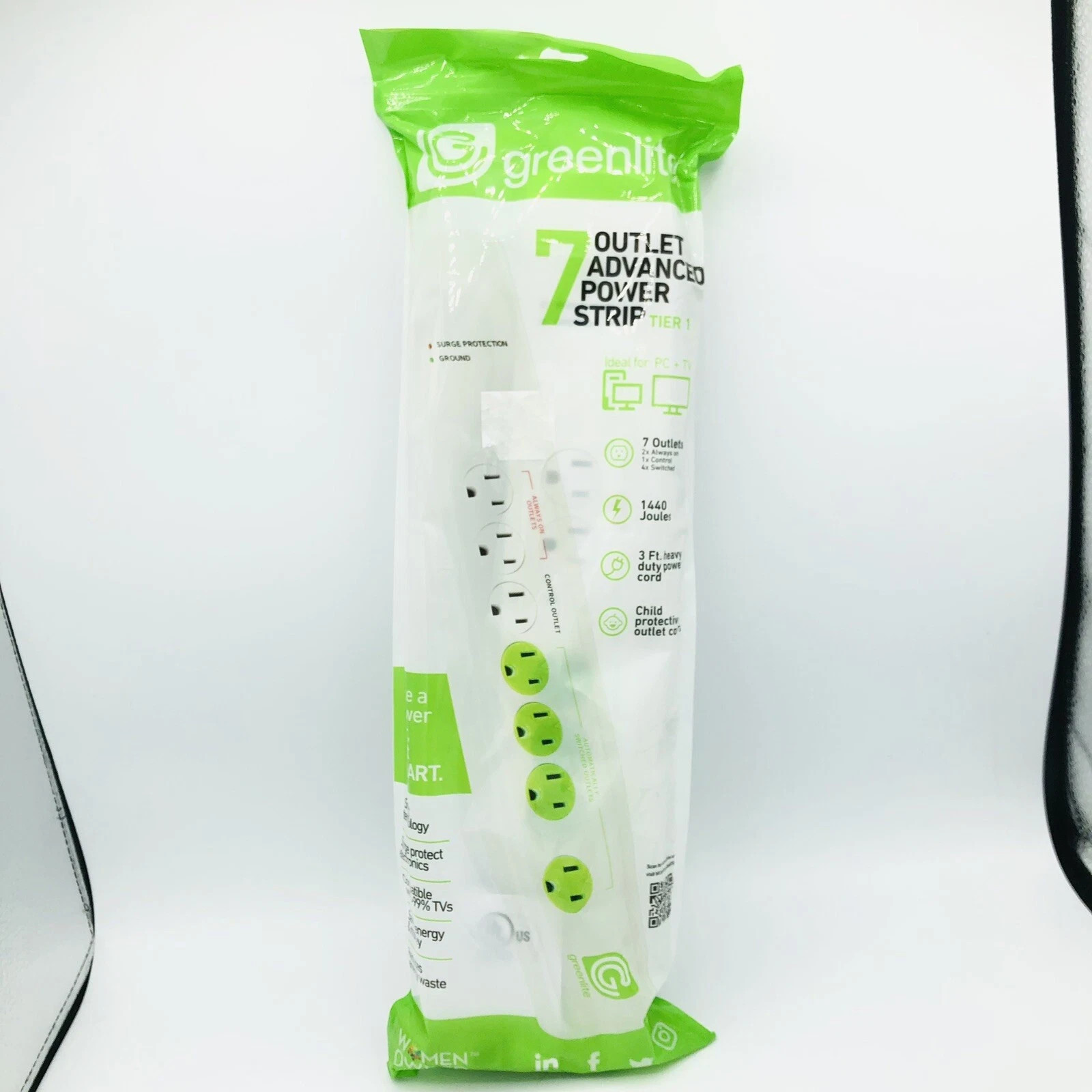 Advanced Power Saver Strip 7 Outlets Sensing Extension Cord Bar Surge Greenlite